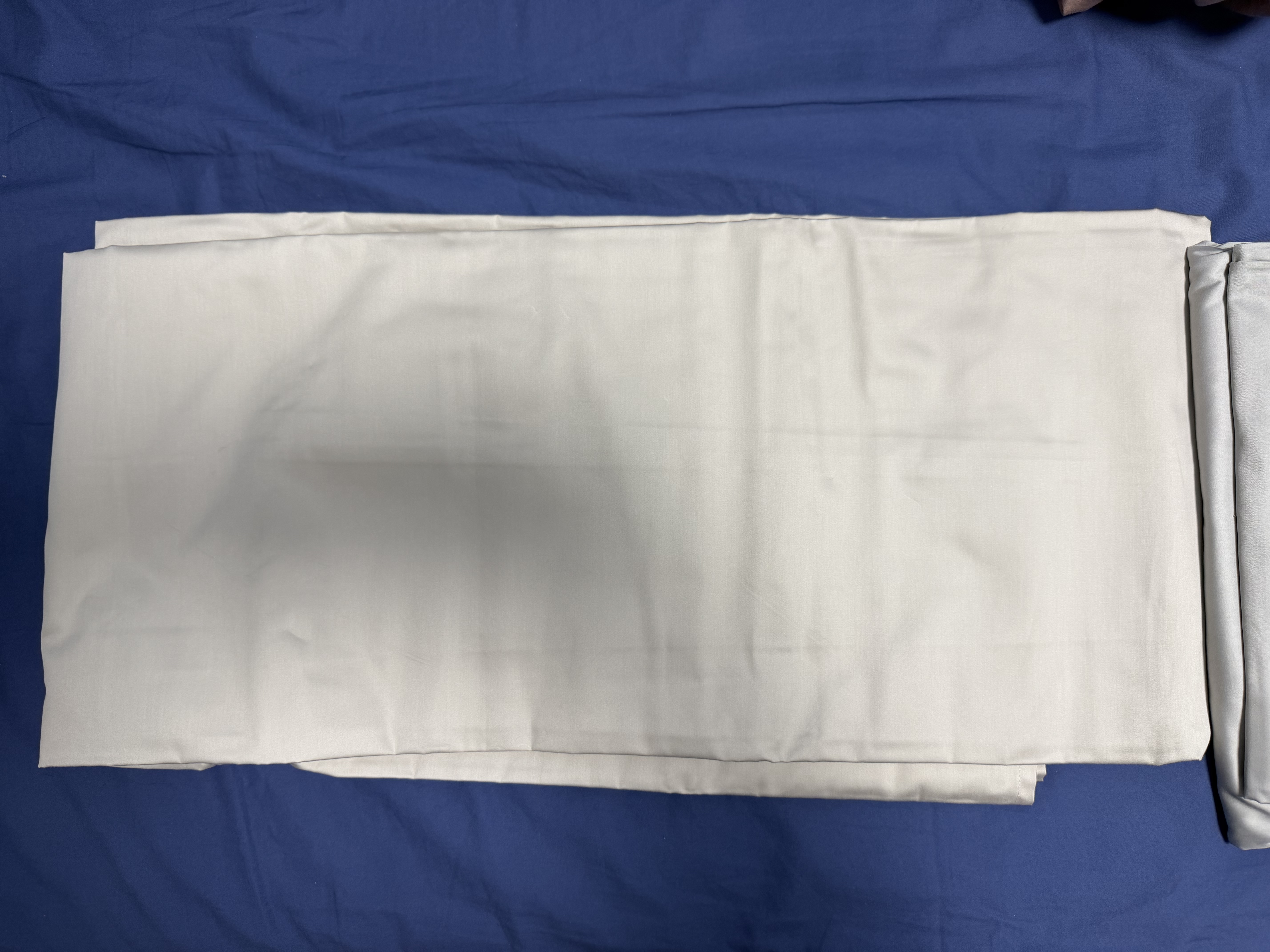 京东京造60支纯棉四件套100%新疆长绒棉贡缎A类床上用品轻奢高级床单被套被罩 1.5米床英伦灰 实拍图