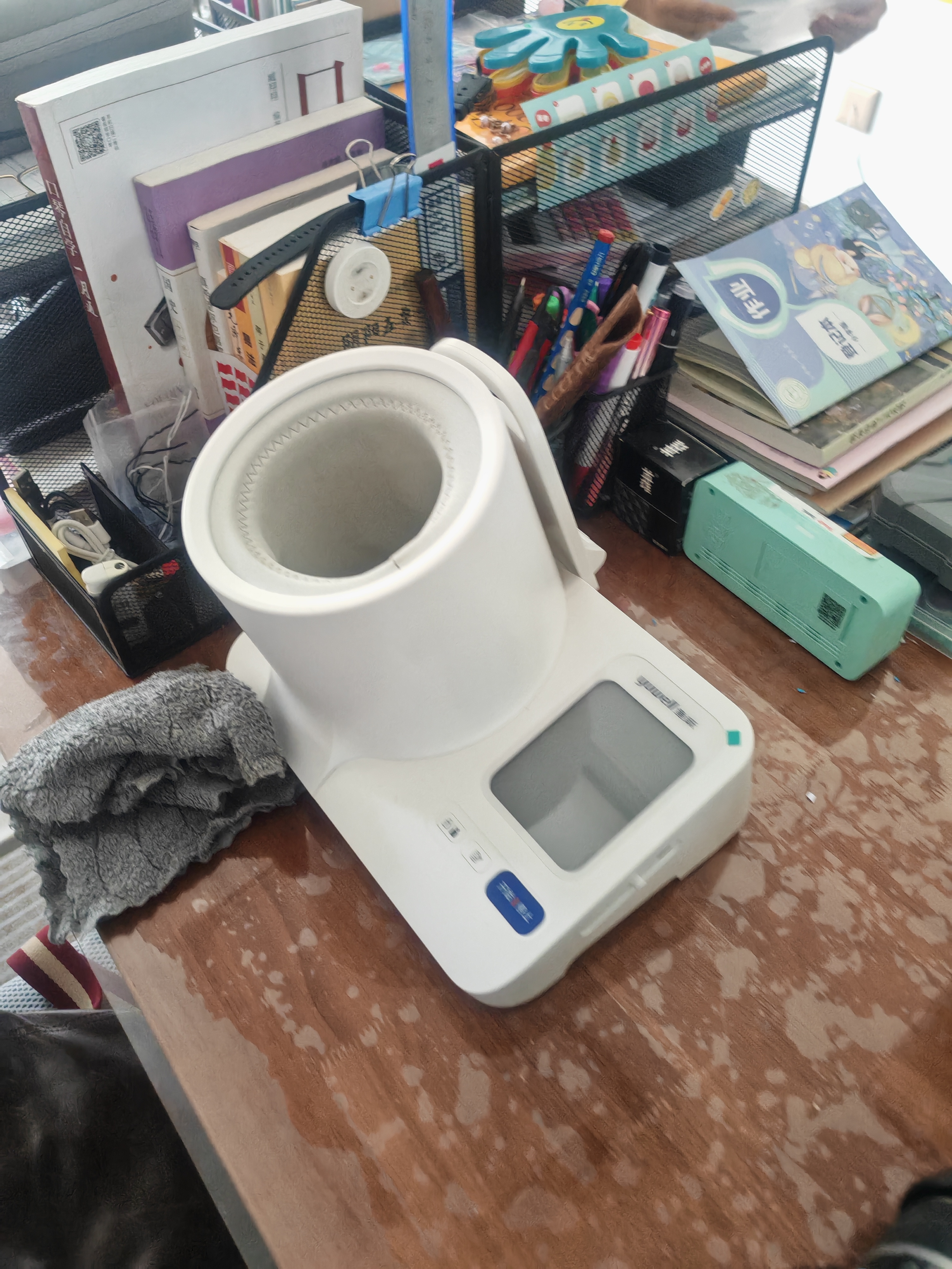 鱼跃（yuwell）热卖爆款上臂式电子血压计血压仪医用高精准血压测量仪家用680AR 实拍图