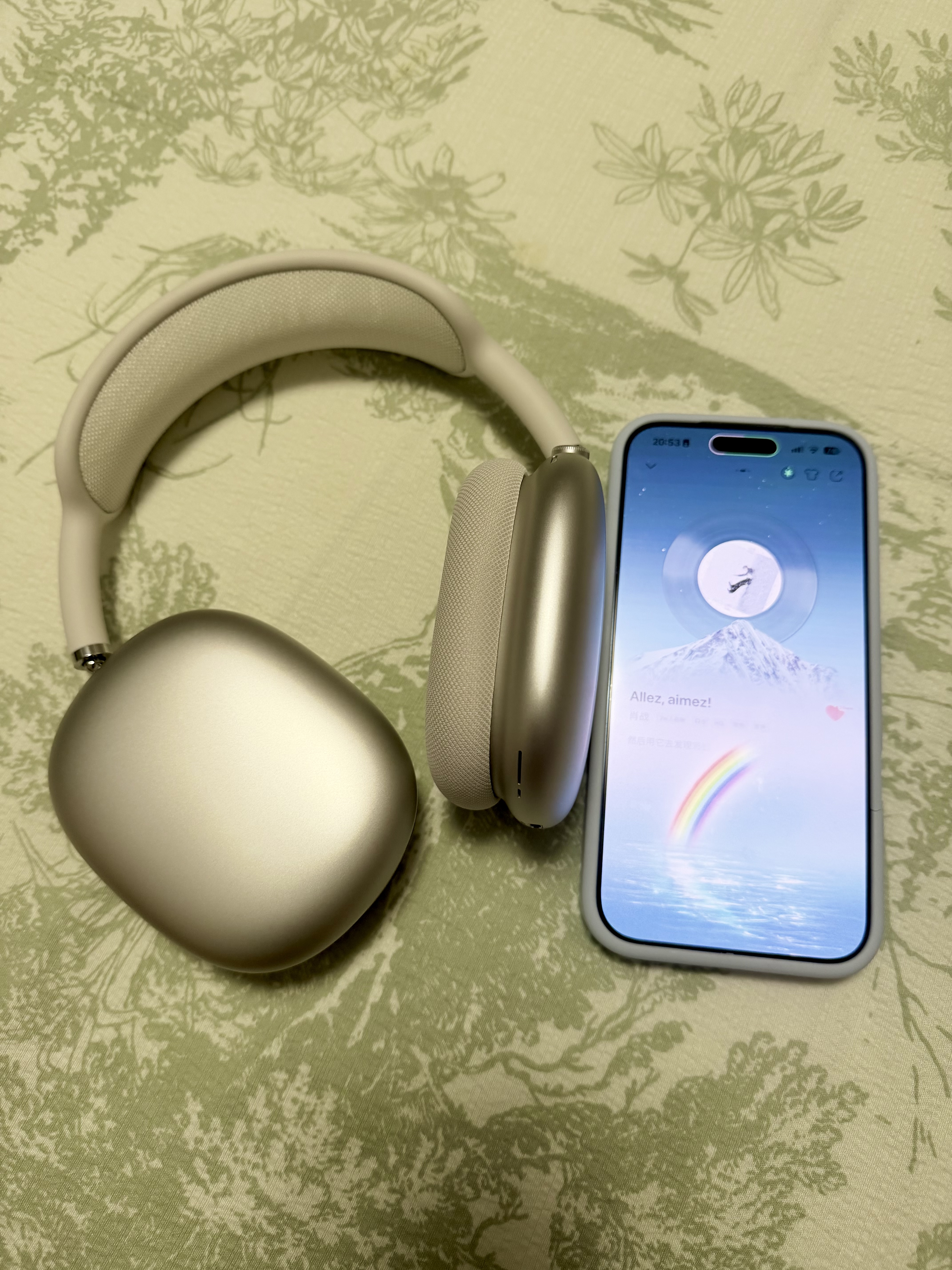 Apple/苹果 AirPods Max 2 星光色（2026款）搭载H2芯片 头戴式 适用iPhone/iPad/Mac MHWL4CH/A 实拍图