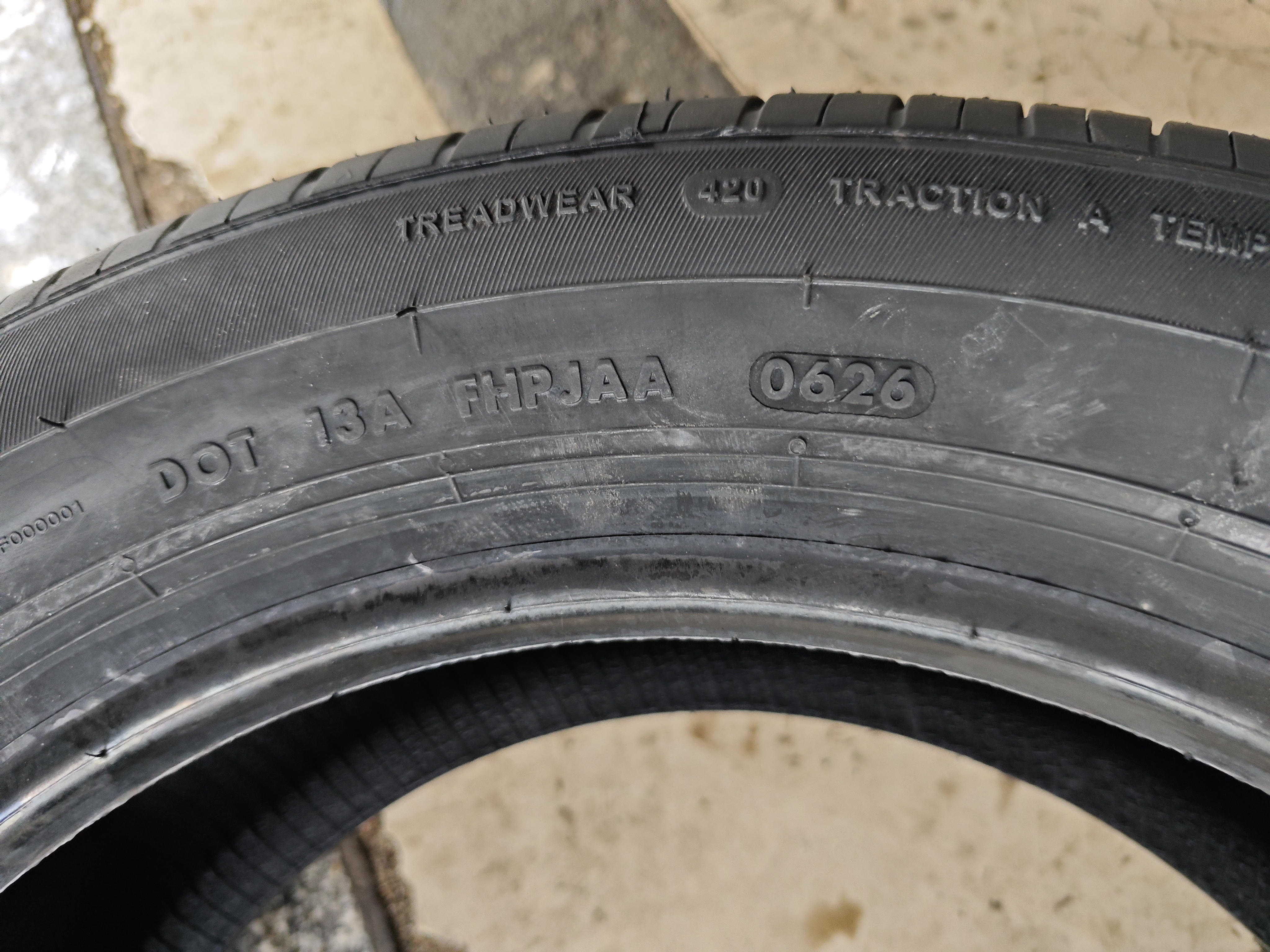 佳通轮胎(Giti)轮胎205/55R16 91V  228v1 原配吉利帝豪 适配 速腾/宝来 实拍图