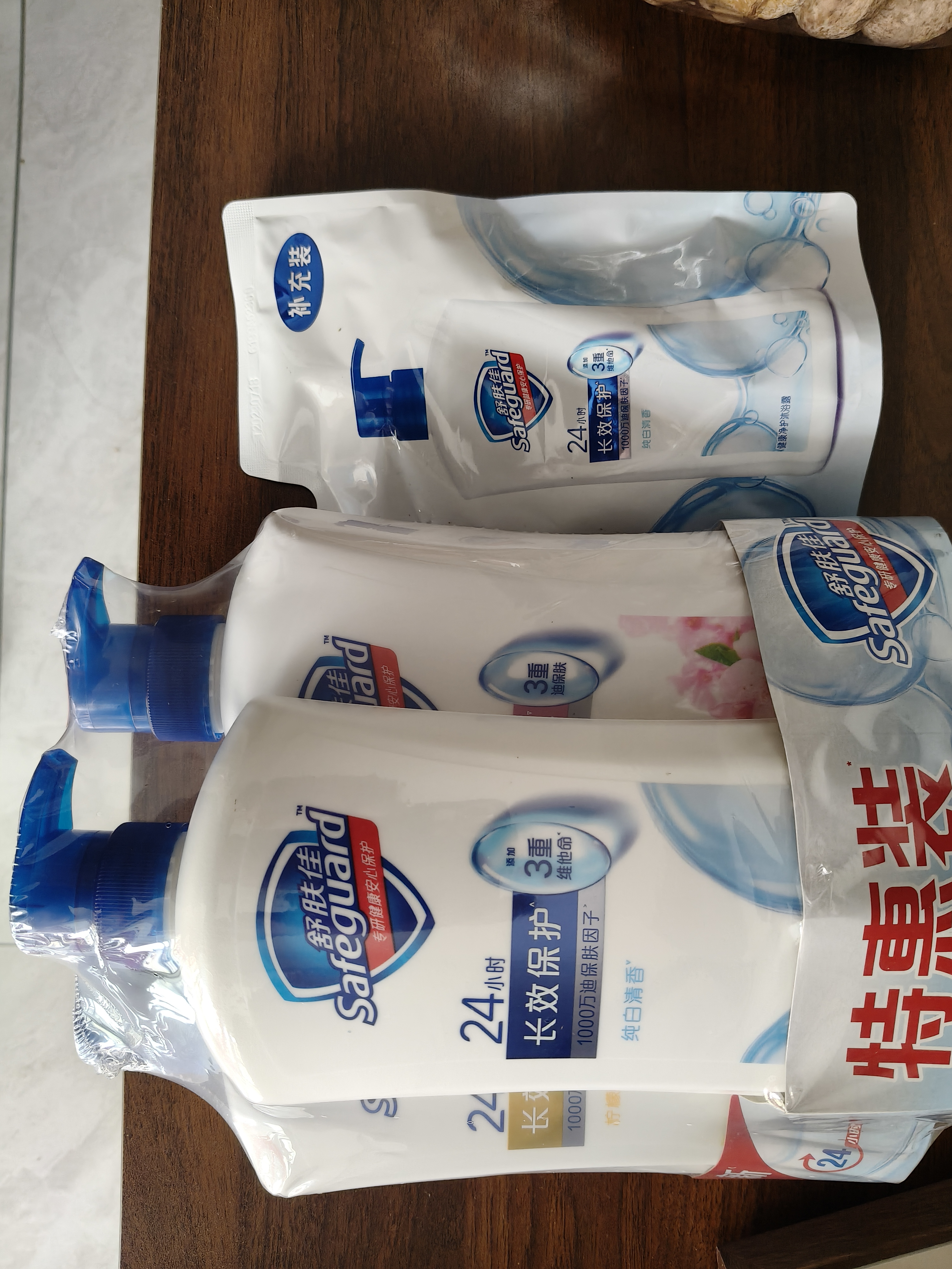 舒肤佳健康净护沐浴露 650g*3(纯白清香+柠檬香+樱花香) 新旧包装随机 实拍图
