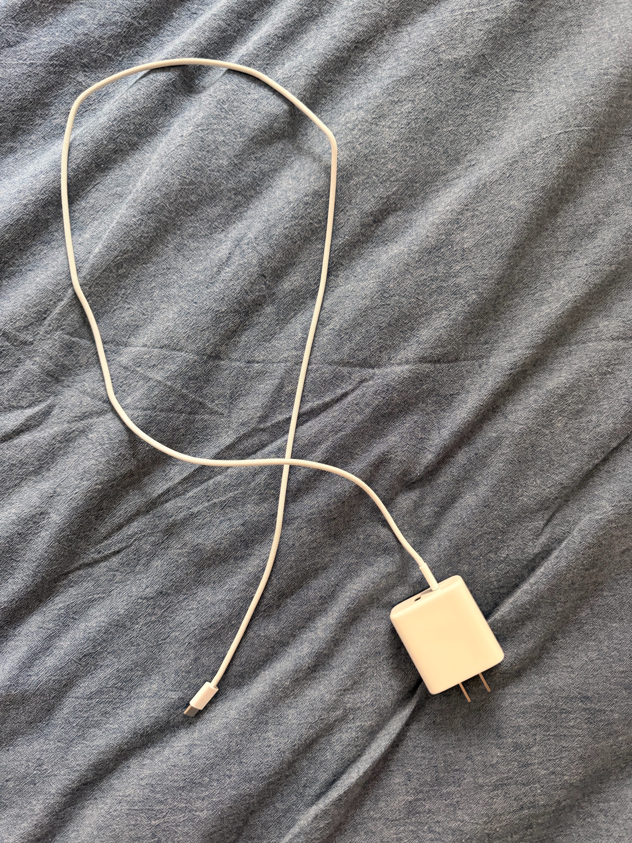 绿联【支持AVS协议】苹果18Duo充电线PD60W快充Type-C数据线双头适用iPhone18ProMax/17/16/15平板iPad 实拍图