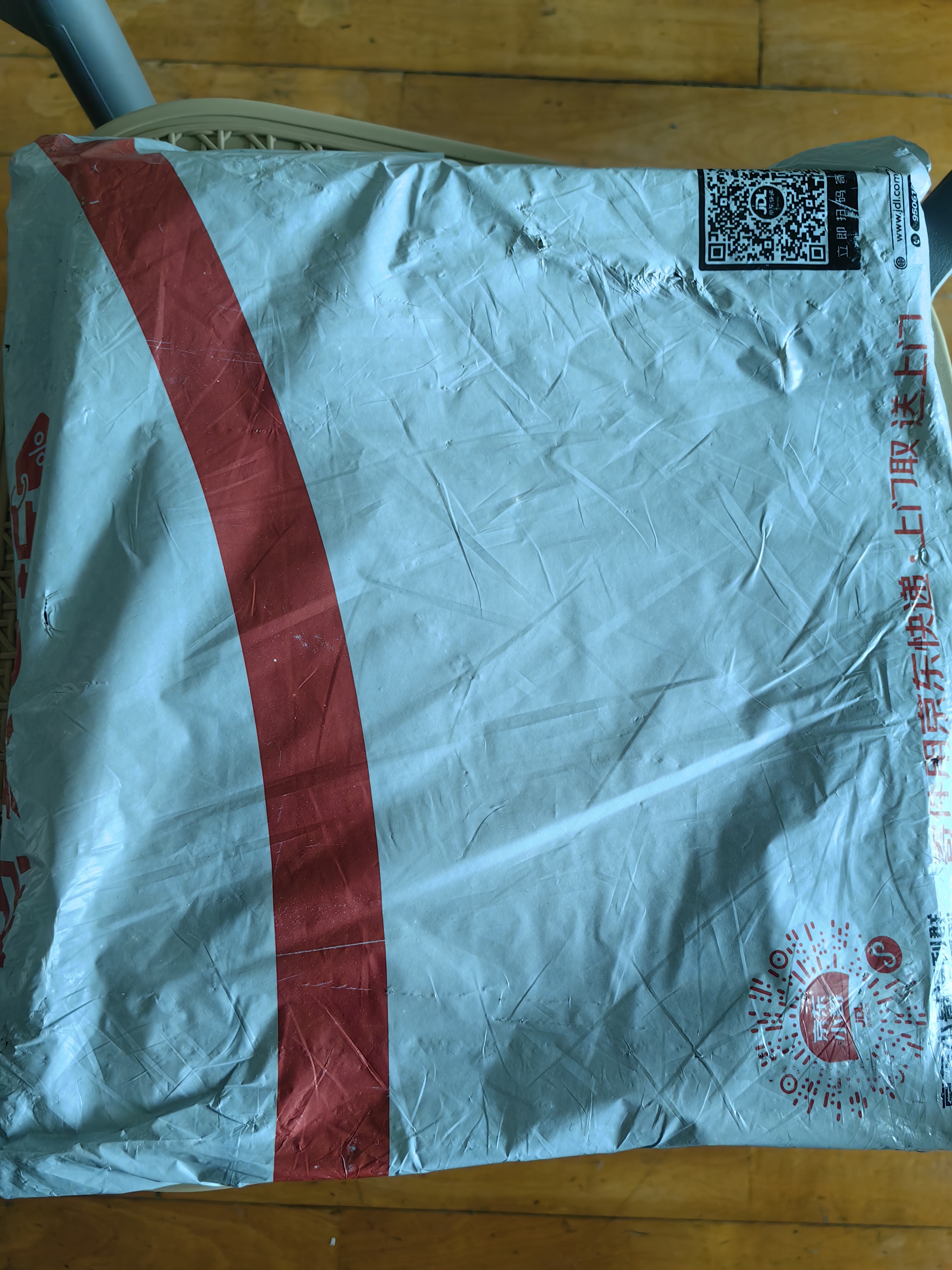 京东京造真空压缩收纳袋搬家打包袋被子羽绒衣服收纳袋【升级电泵】10件套 实拍图