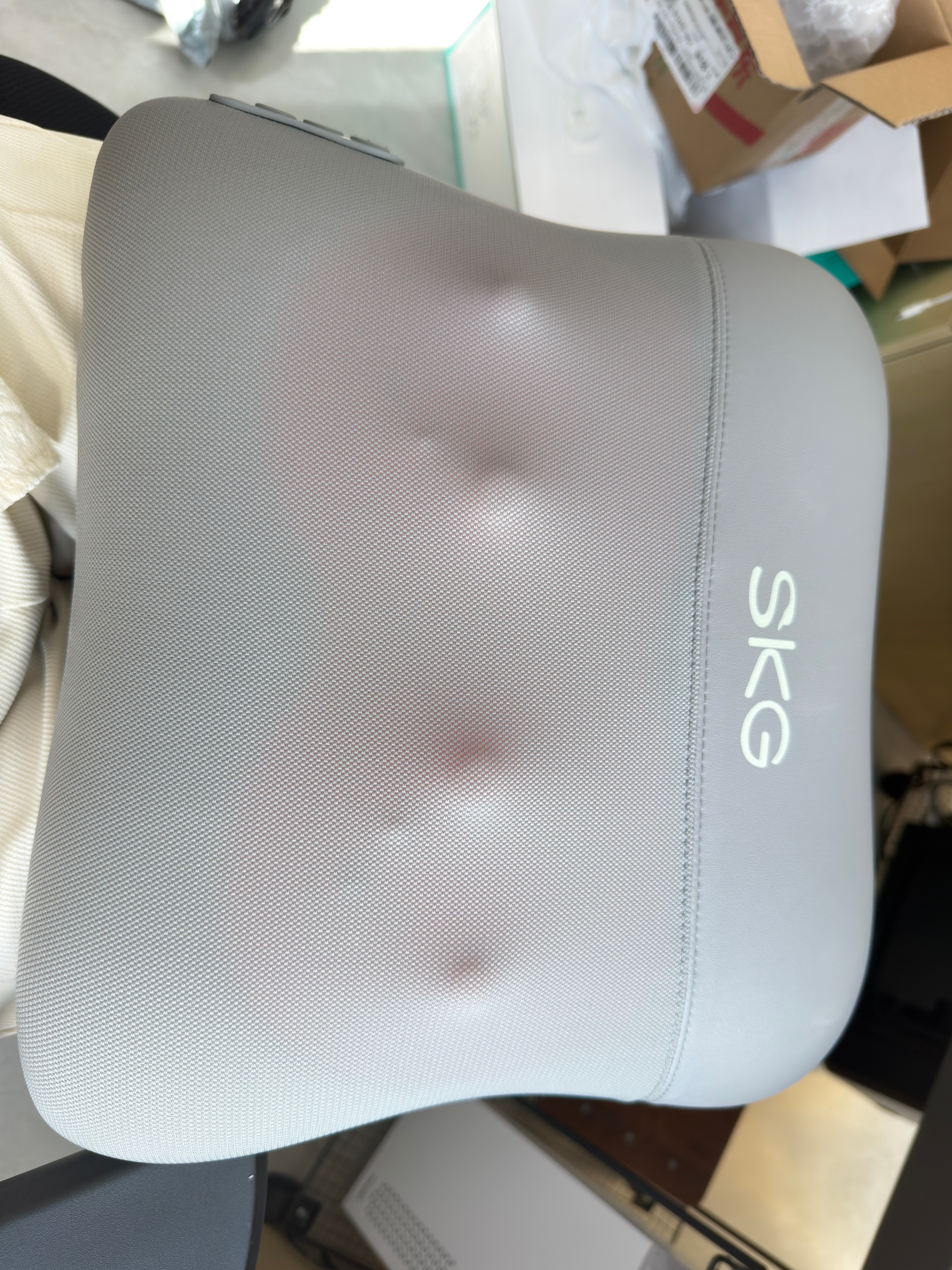 SKG 腰部按摩仪V5腰靠靠垫车载护腰颈椎肩颈腿背部热敷多功能按摩器生日礼物实用送男女友父母亲长辈 星空灰-限定礼盒 实拍图