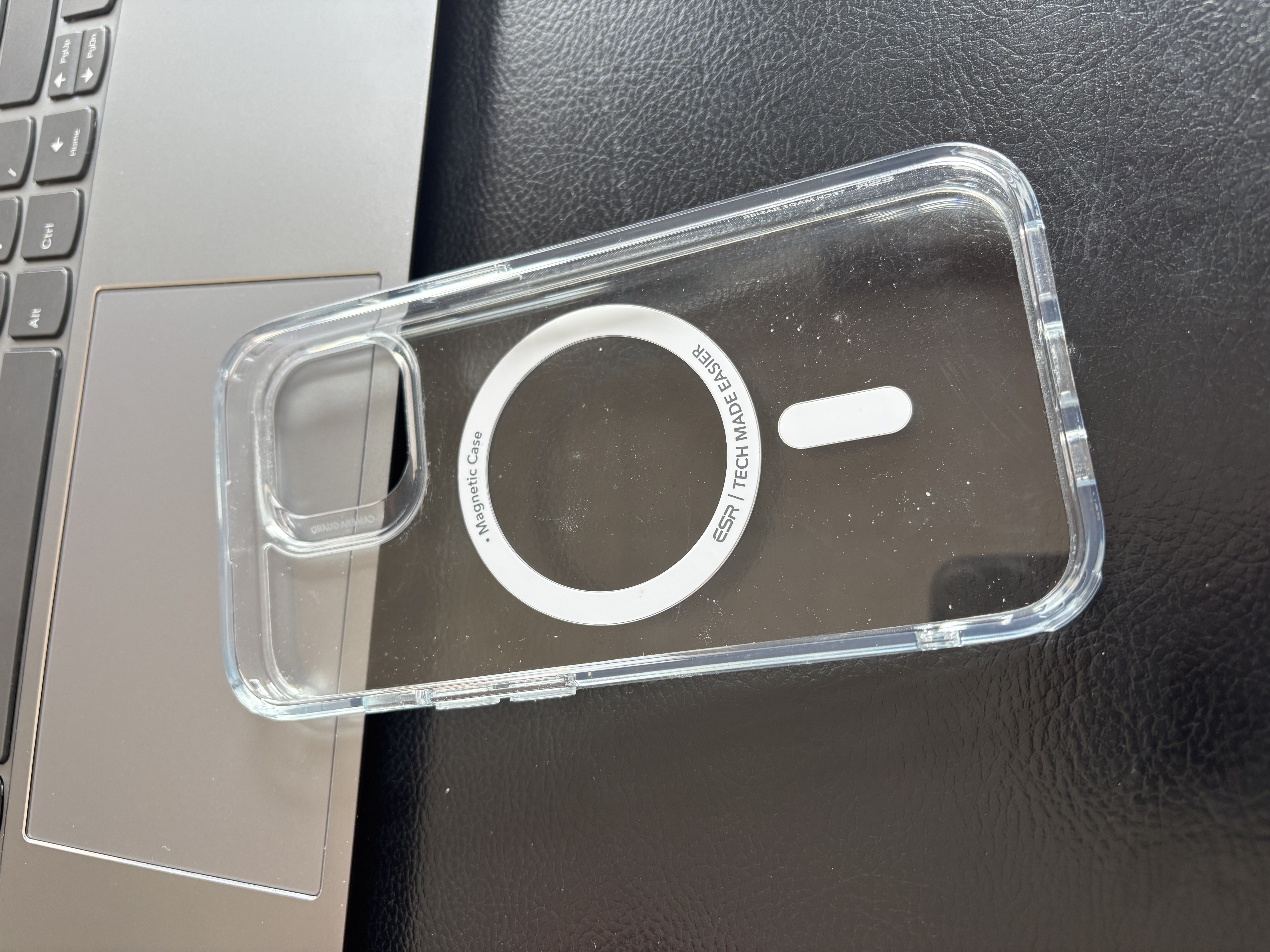 亿色适用苹果15手机壳iPhone15保护套Magsafe磁吸无线充电全包围气囊防摔透明超薄简约透明男女款 实拍图