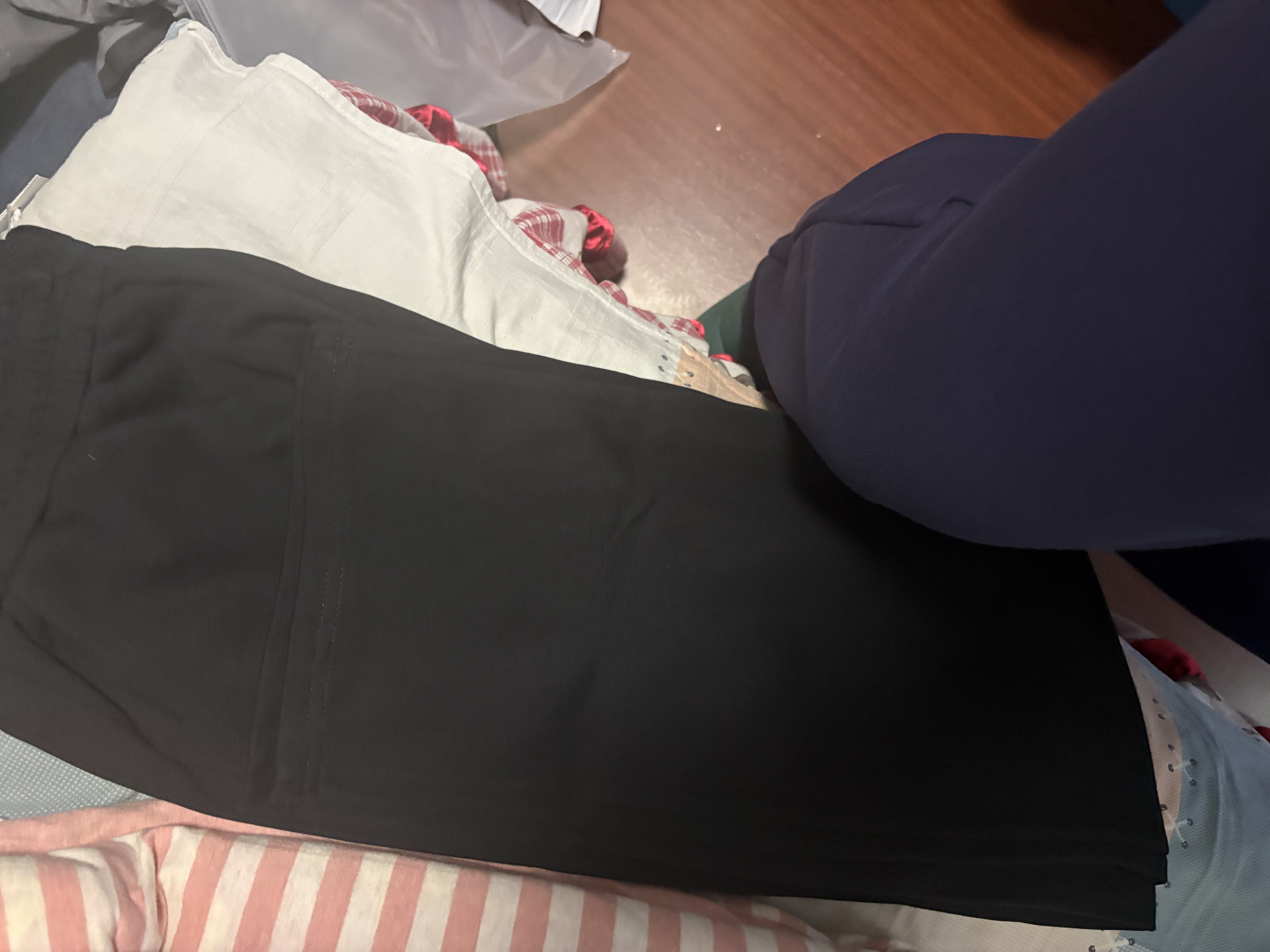 凡客诚品（VANCL）裤子男春秋宽松男裤重磅休闲裤男士垂感卫裤运动直筒裤 藏青 2XL 实拍图