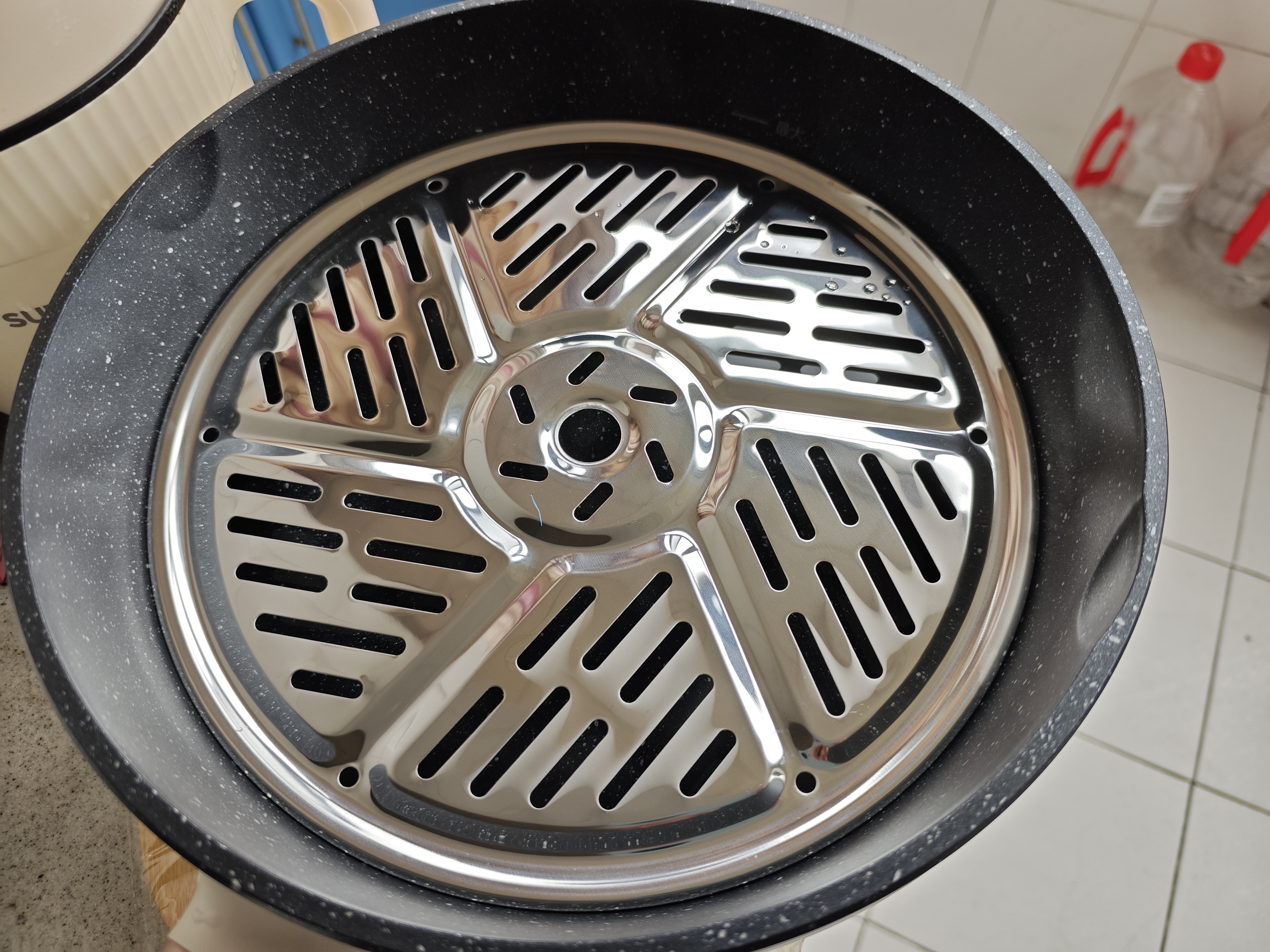 美的（Midea）电炒锅不粘锅电煮锅电蒸锅电火锅多用途锅大容量大功率一体炒菜锅家用蒸煮煎炒炸多功能锅新款 4L 【配蒸片竹铲 1800W】HGE2811C 实拍图