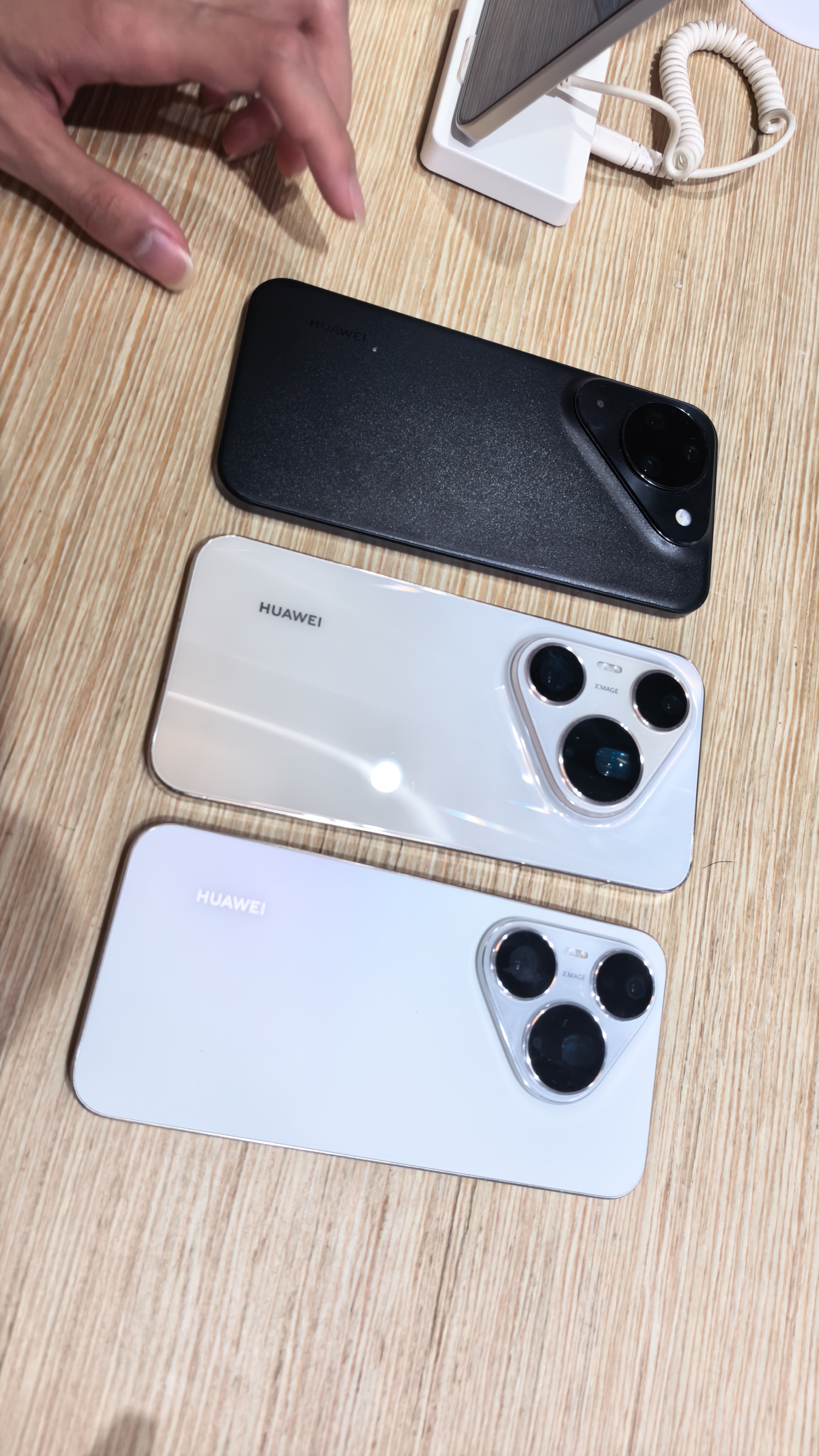 HUAWEI Pura 90 Pro 16GB+512GB 桑果黑 超聚光微距长焦 XMAGE智拍 鸿蒙智能手机华为手机 实拍图