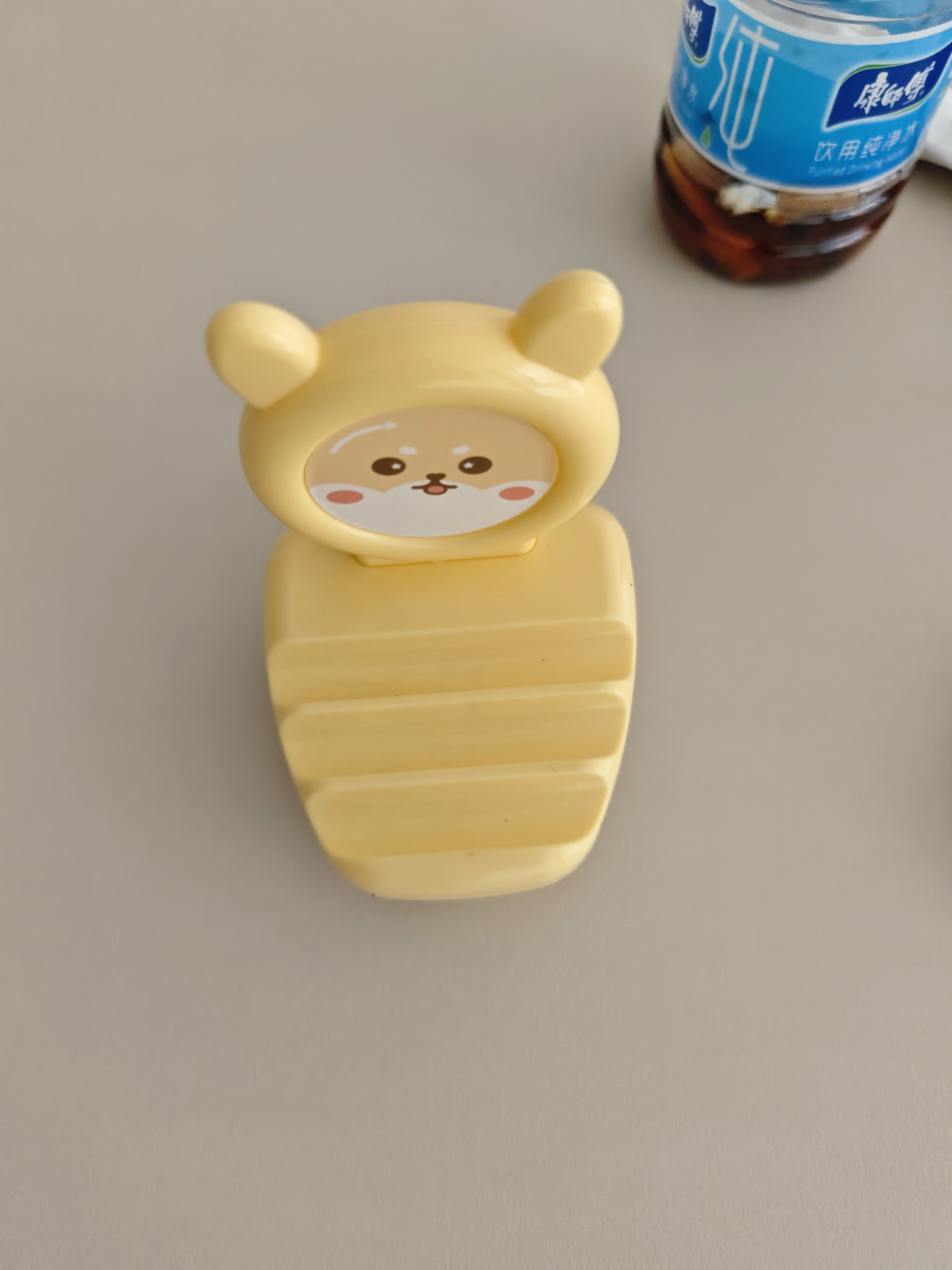 侑家良品小椅子手机平板支架桌面摆件卡通犬小弟 送朋友热门商品 小礼品 实拍图