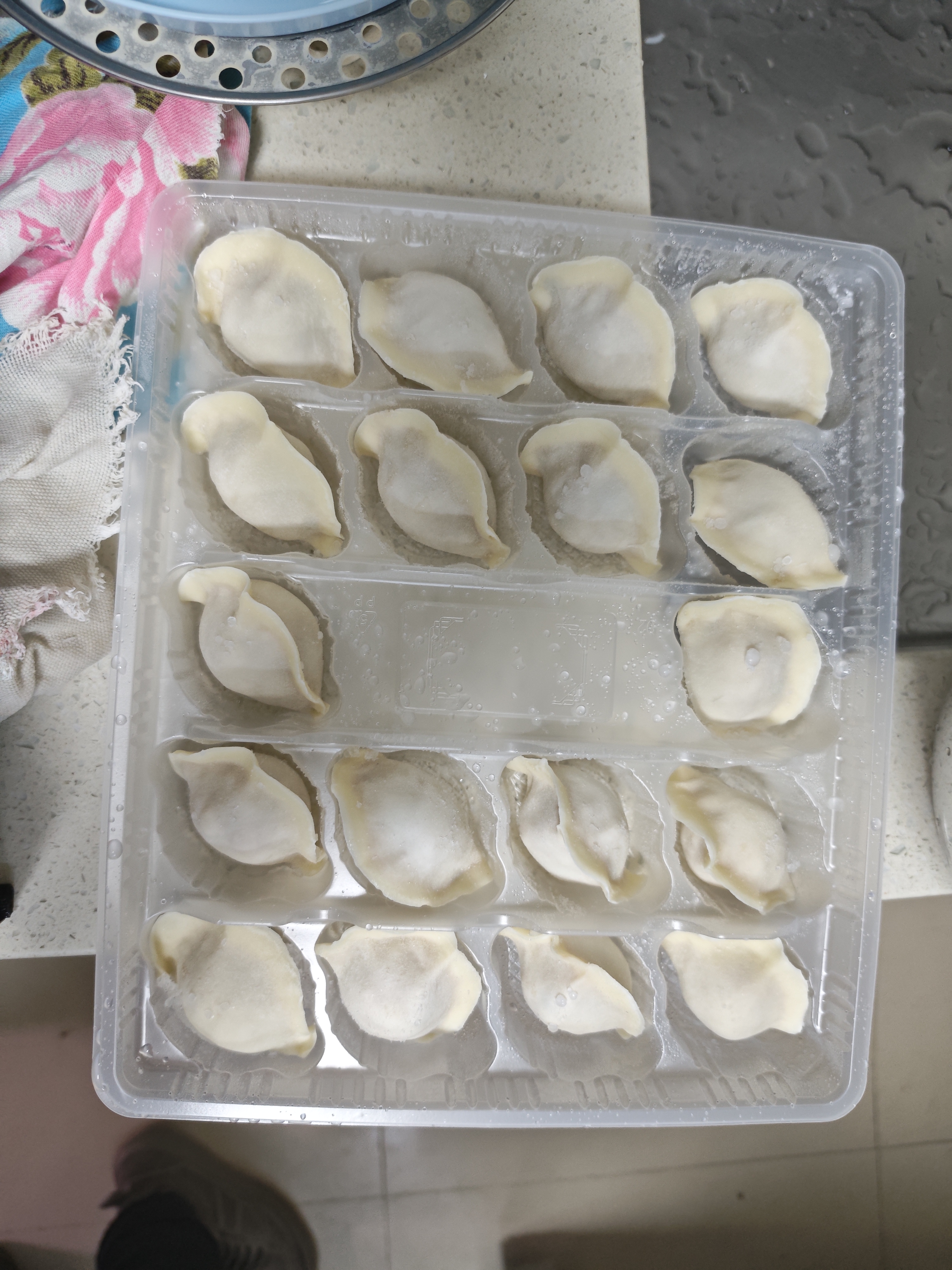 船歌鱼水饺海鲜黑猪肉水饺礼盒山海双味792g(36只)早餐夜宵速食速冻饺子 实拍图