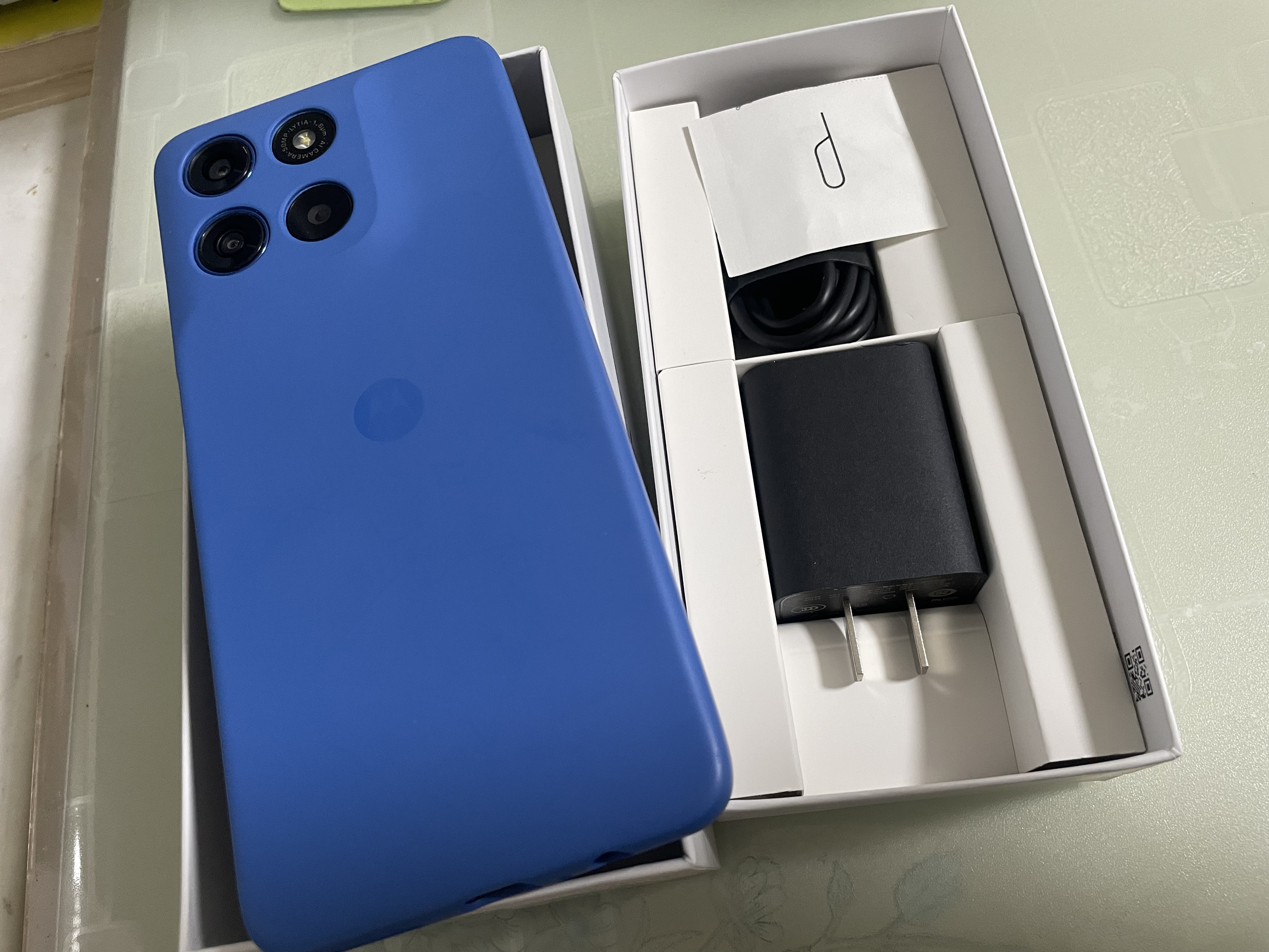 摩托罗拉联想moto g100s 8GB+256GB 海蓝高刷LCD护眼屏 7000mAh大电池 多功能NFC 应用六开 实拍图