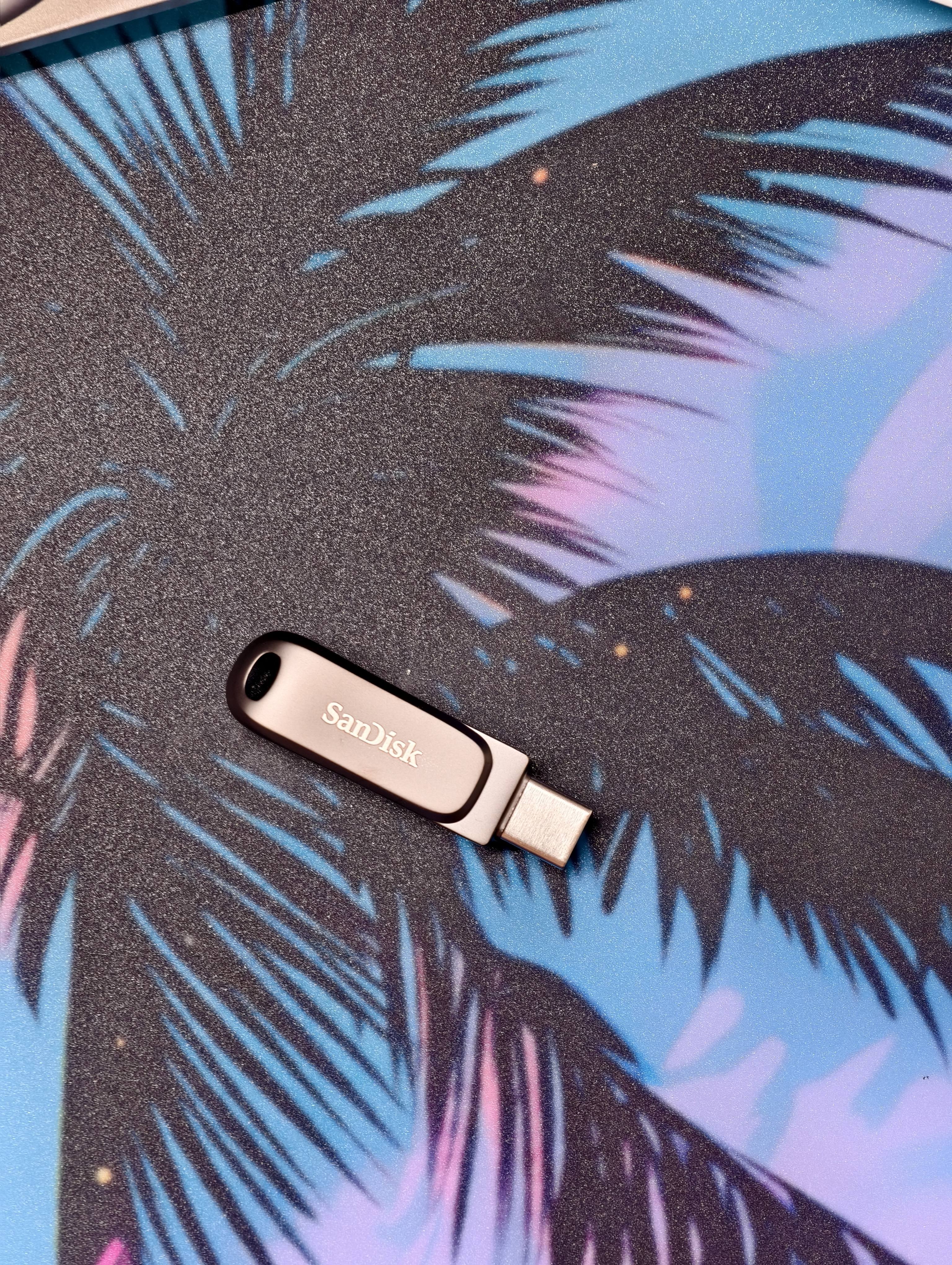 Sandisk闪迪128GB Type-C USB3.2 手机U盘 DDC4深空灰 读速400MB/s 自动备份 双接口优盘 手机笔记本电脑通用 实拍图