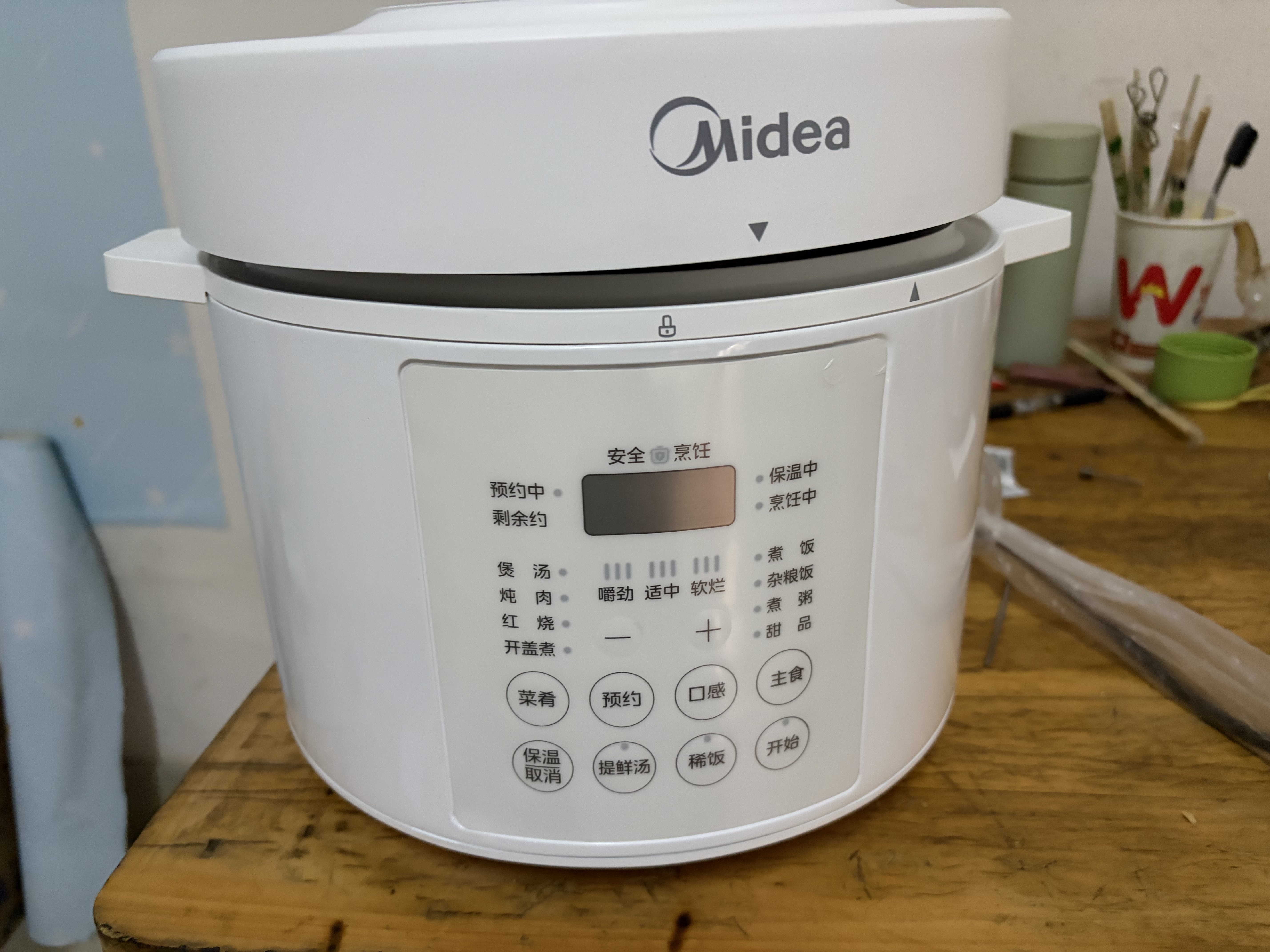 美的（Midea）0涂层精钢厚釜 电高压力锅5L智能预约多功能一体家用高压电饭煲开盖火锅煲汤炖肉电饭锅4-6人E5622 实拍图