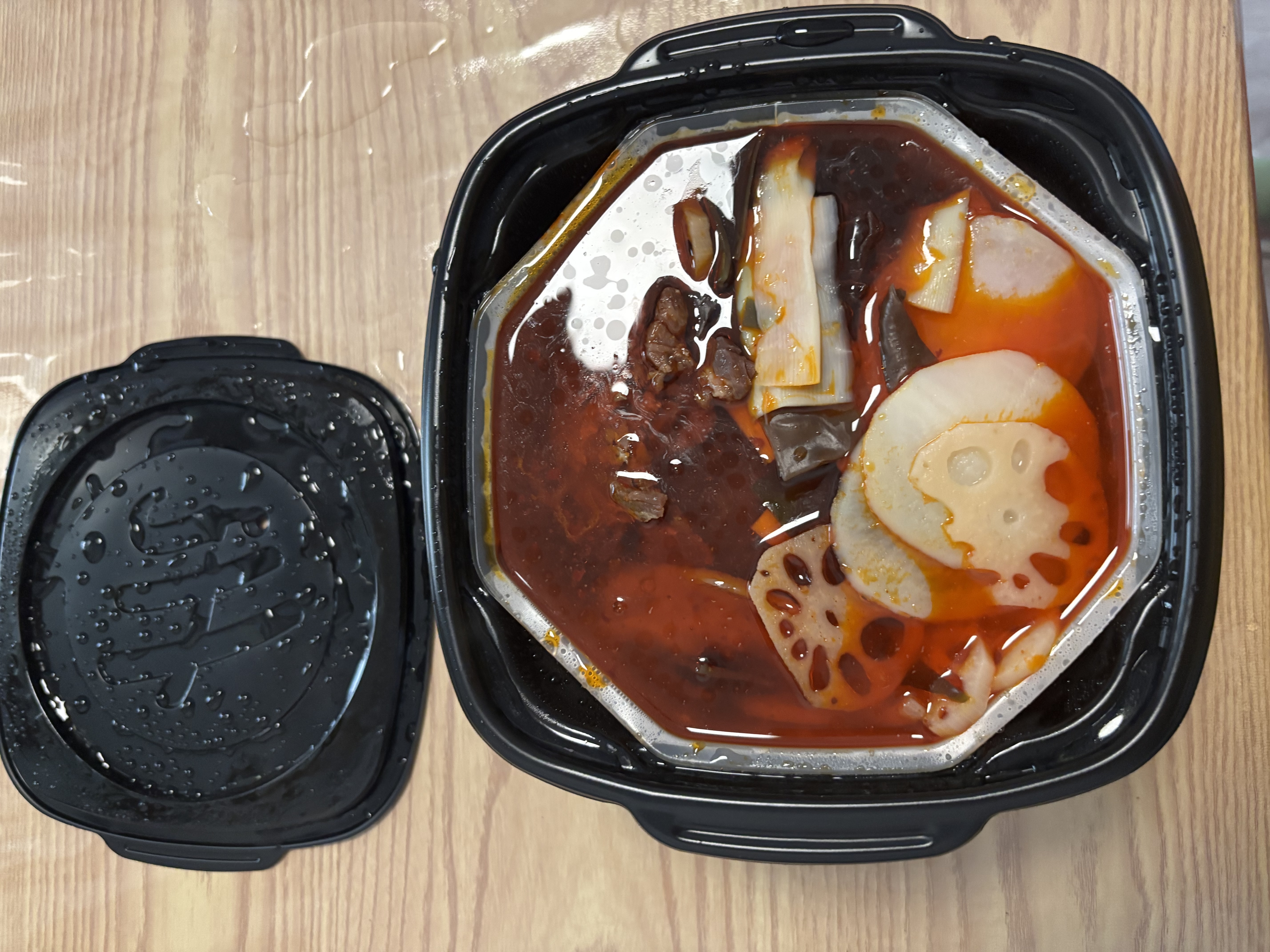 海底捞自热火锅 方便速食免煮速食露营出游零食 麻辣嫩牛火锅435g 实拍图