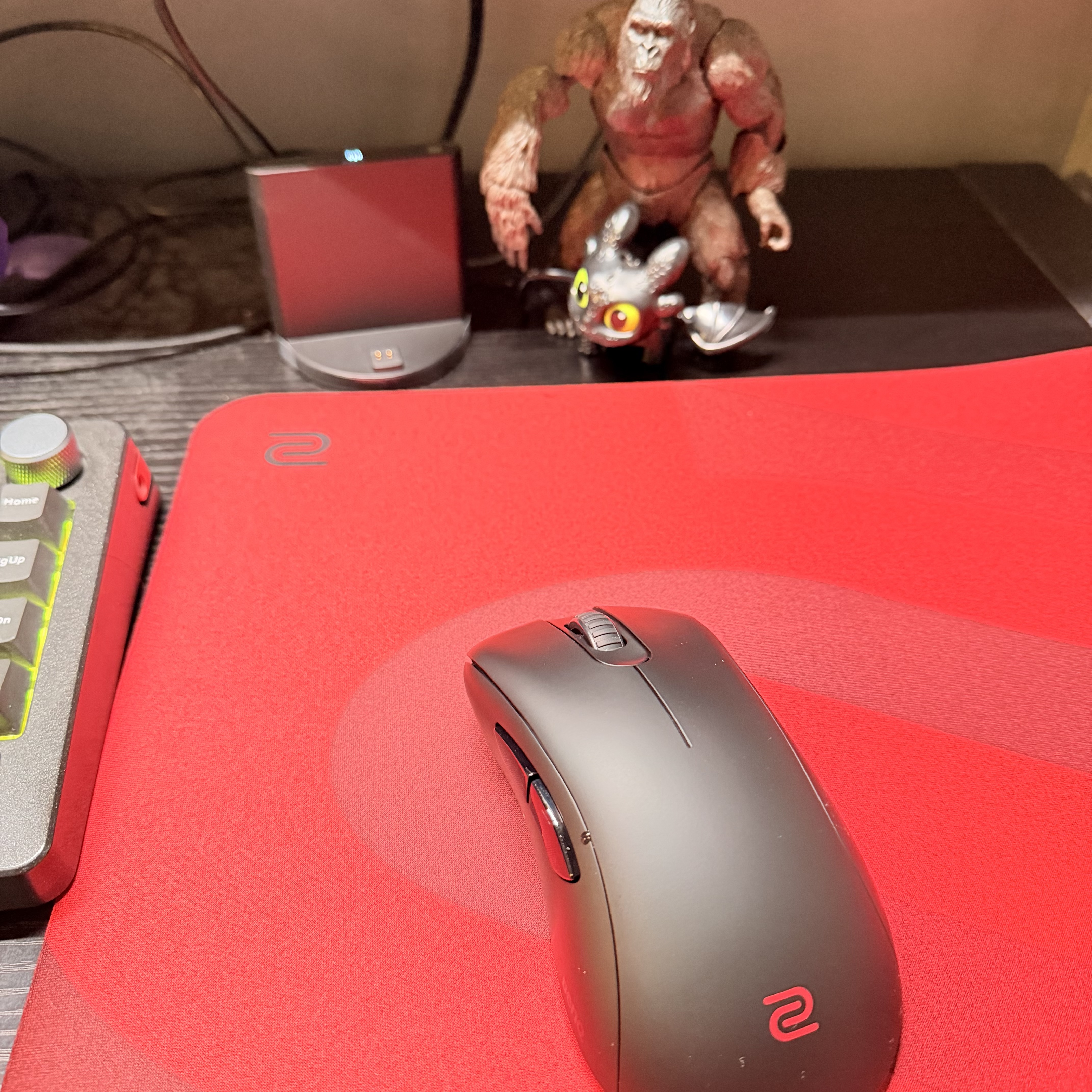 卓威ZOWIE G-SR-SE II 炽电竞鼠标垫 细面鼠标垫 fps游戏鼠标垫 电竞桌垫gsrse炽升级款（随机发货） 实拍图