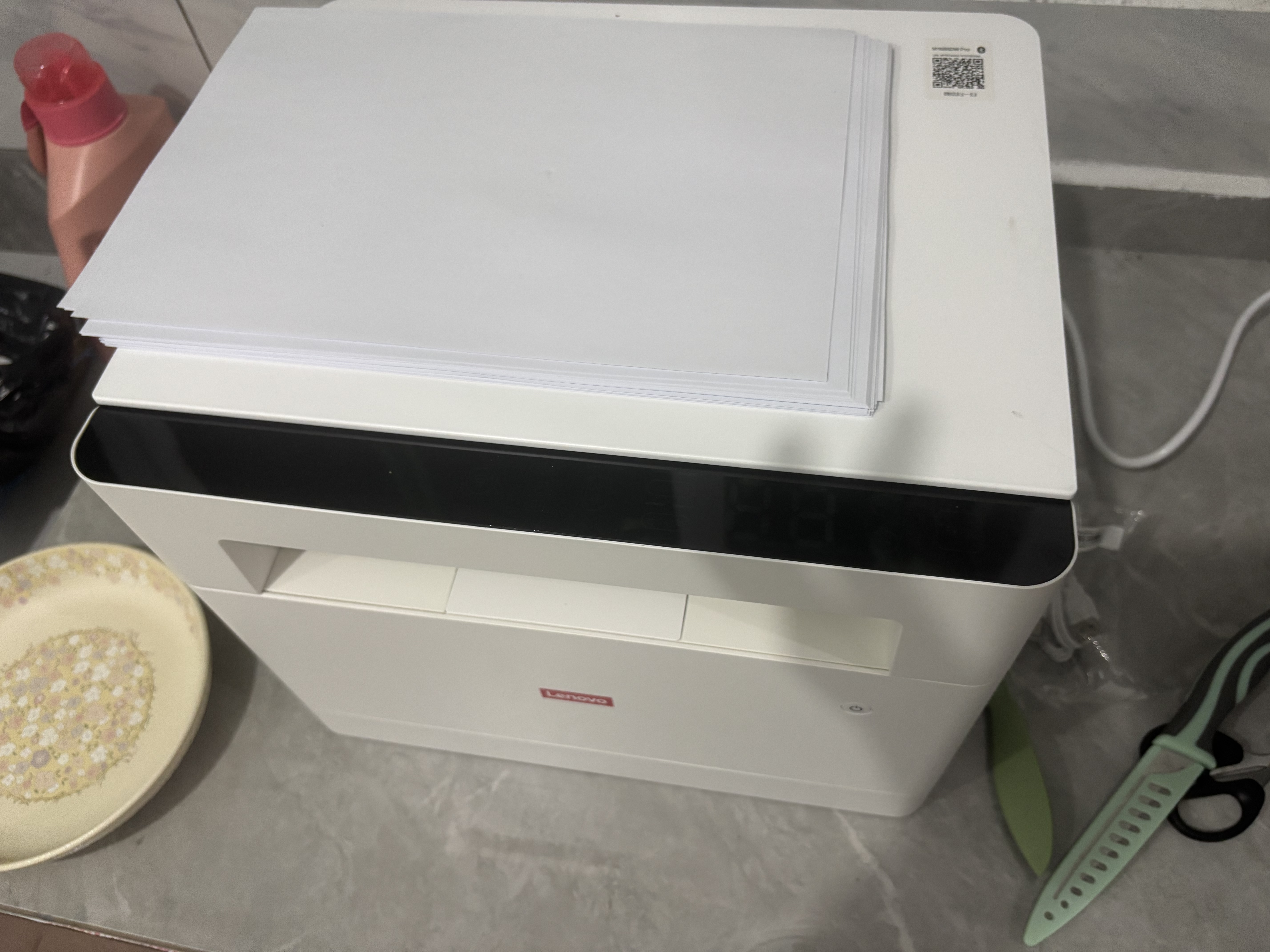 联想（Lenovo）至像M1688DW Pro家用激光打印机办公 手机远程打印无线 学生作业家庭打印 打印复印扫描 自动双面 实拍图