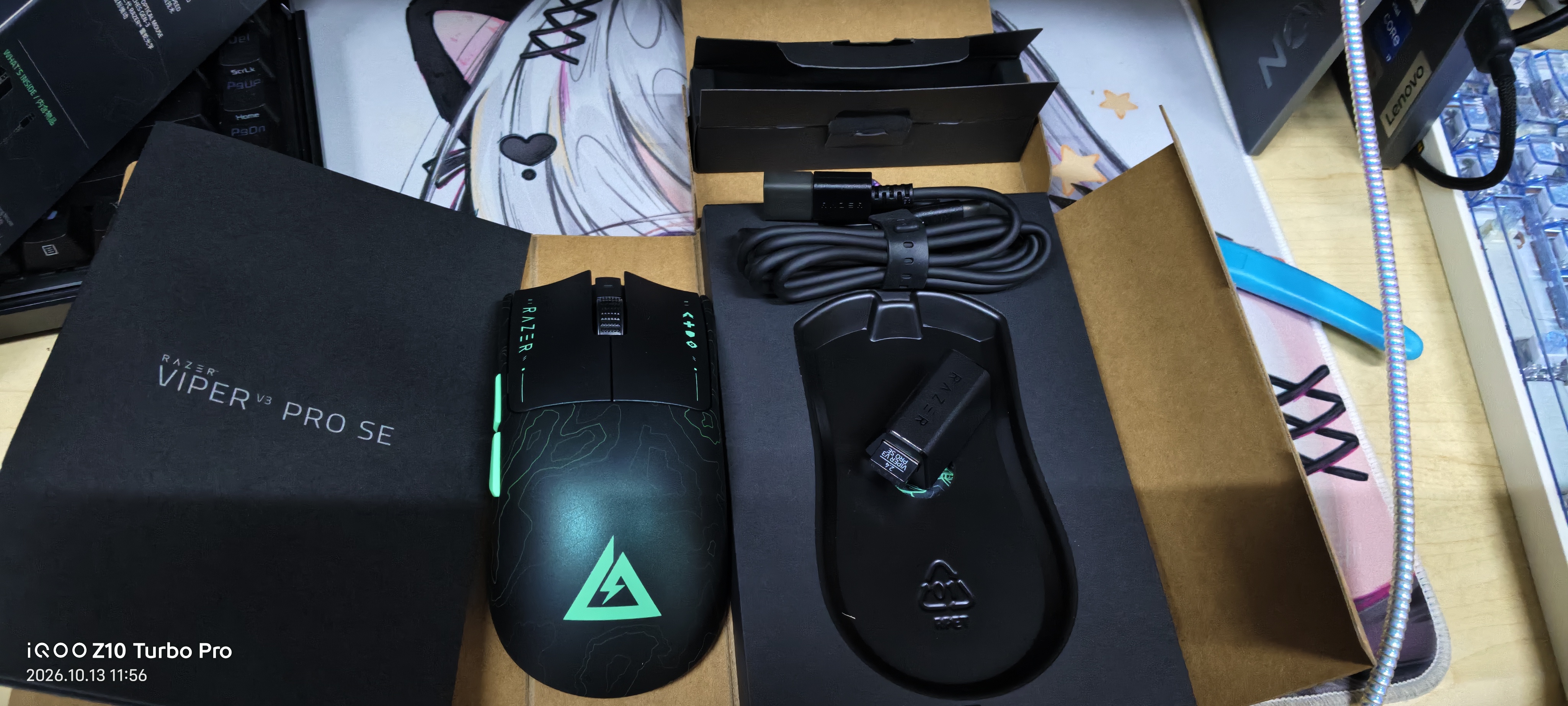雷蛇（Razer）毒蝰V3pro专业版 SE 三角洲联动 无线鼠标 专业电竞游戏轻量化 社媒种草 实拍图