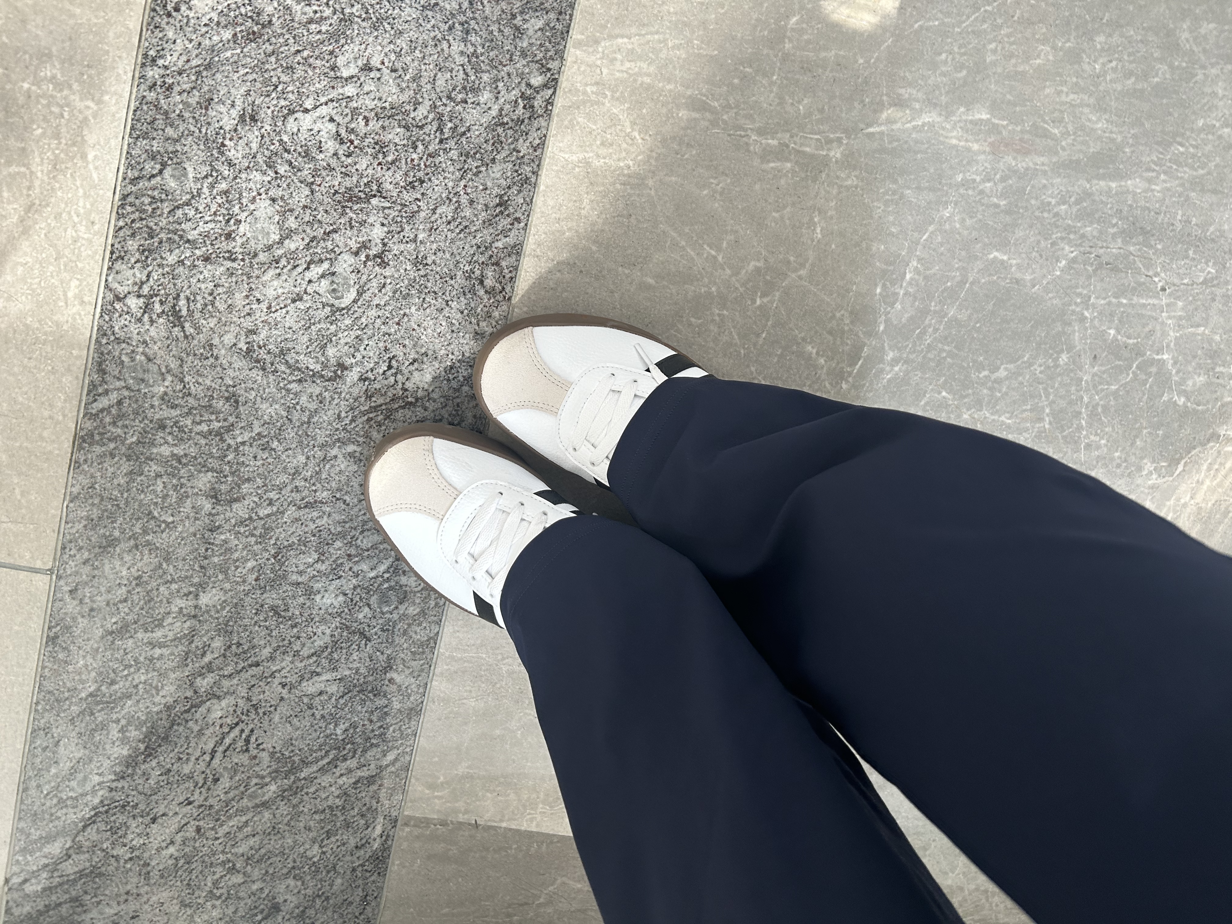 阿迪达斯（adidas）女 运动型格系列 VL COURT 3.0 休闲鞋 KJ4000 白色  38  实拍图