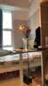 宜家（IKEA）【单品包邮】BOLLSIDAN波席当移动床边桌升降桌简易电脑桌懒人桌 笔记本电脑支架白色/橡木纹 实拍图