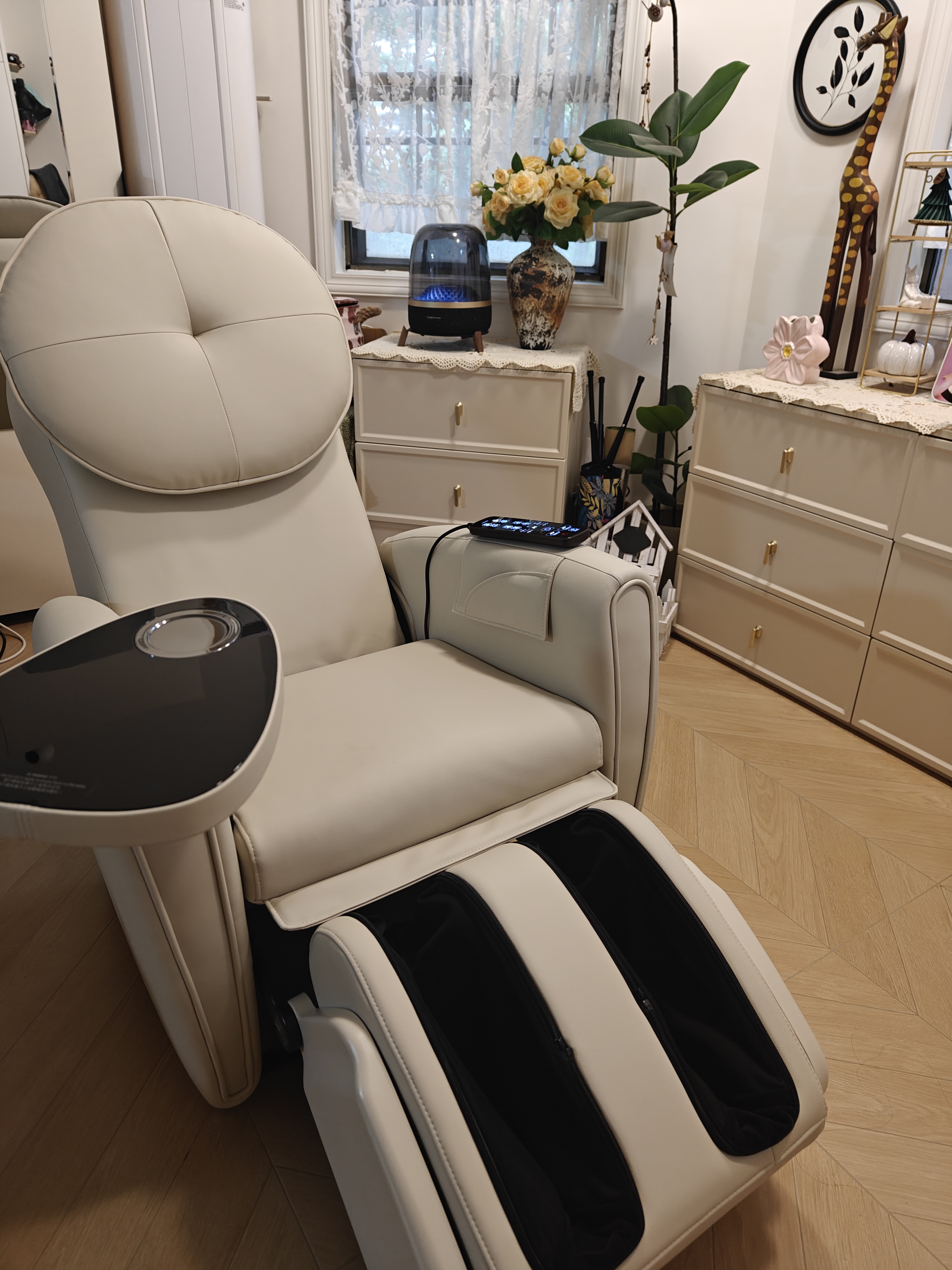 傲胜（OSIM）家用按摩椅小型按摩沙发全身【新加坡品牌】8变小天后Plus沙发椅OS-875P象牙白生日礼物实用送长辈 实拍图