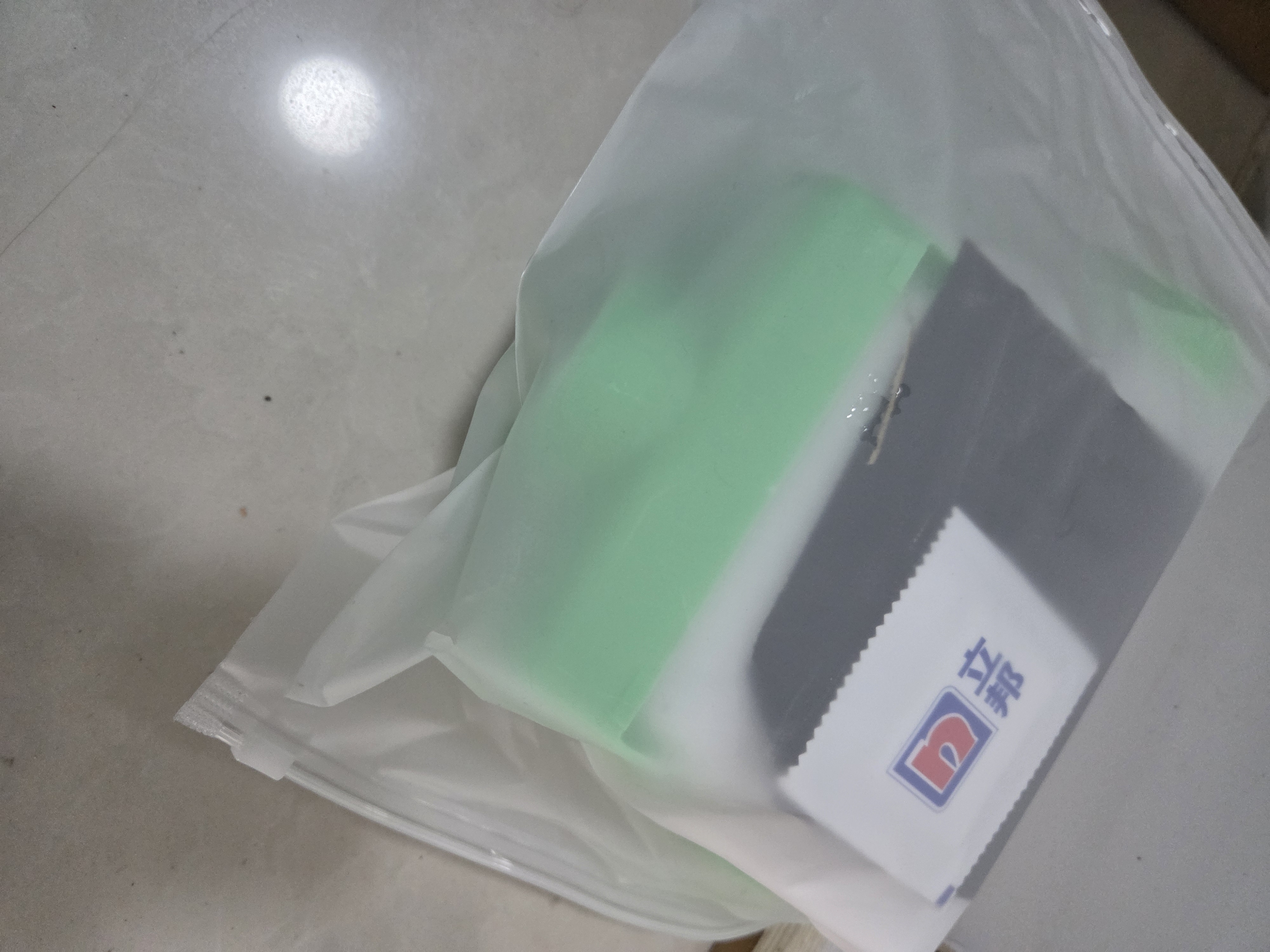 立邦开学季补墙膏墙面修复防水防霉抗菌修补膏堵洞腻子膏白色2.5kg 实拍图