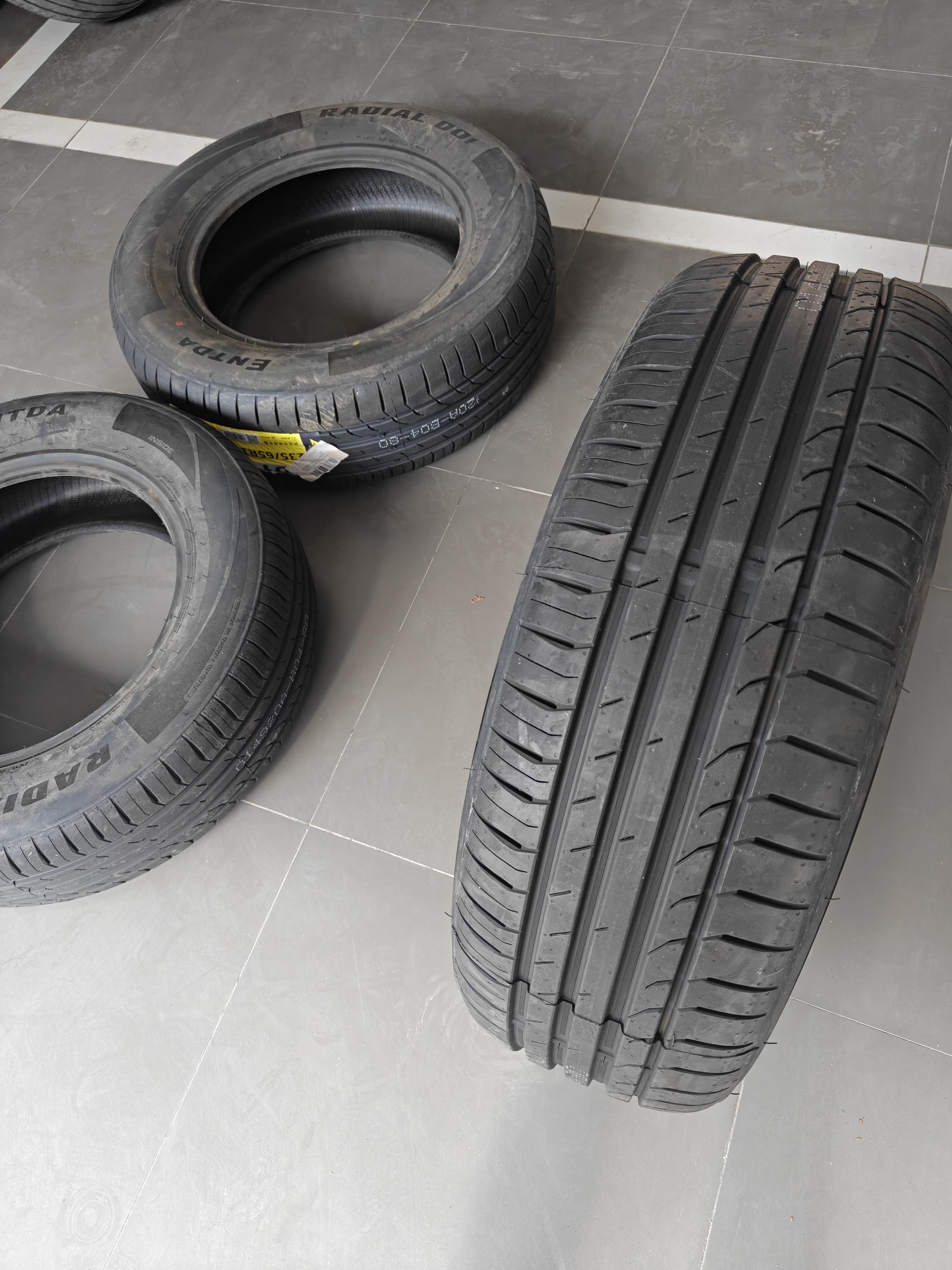 ENTDA中策安达轮胎 汽车轮胎 235/65R17 104V D01 适配宝沃BX7 实拍图