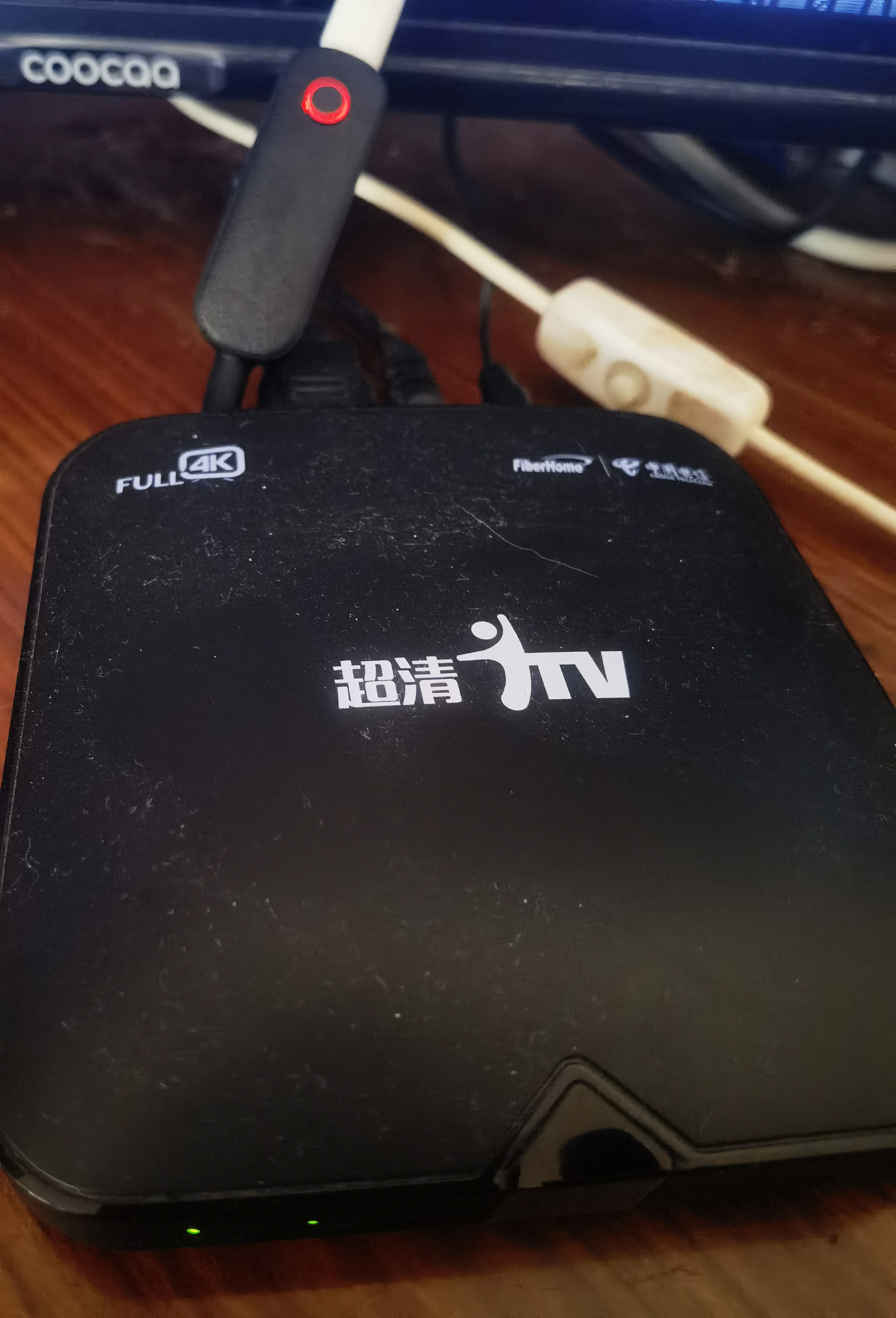 绿联蓝牙接收器发射器5.4版3.5mm无线音频适配器手机连接aux车载音响Switch电视NS接耳机音箱一拖二 实拍图