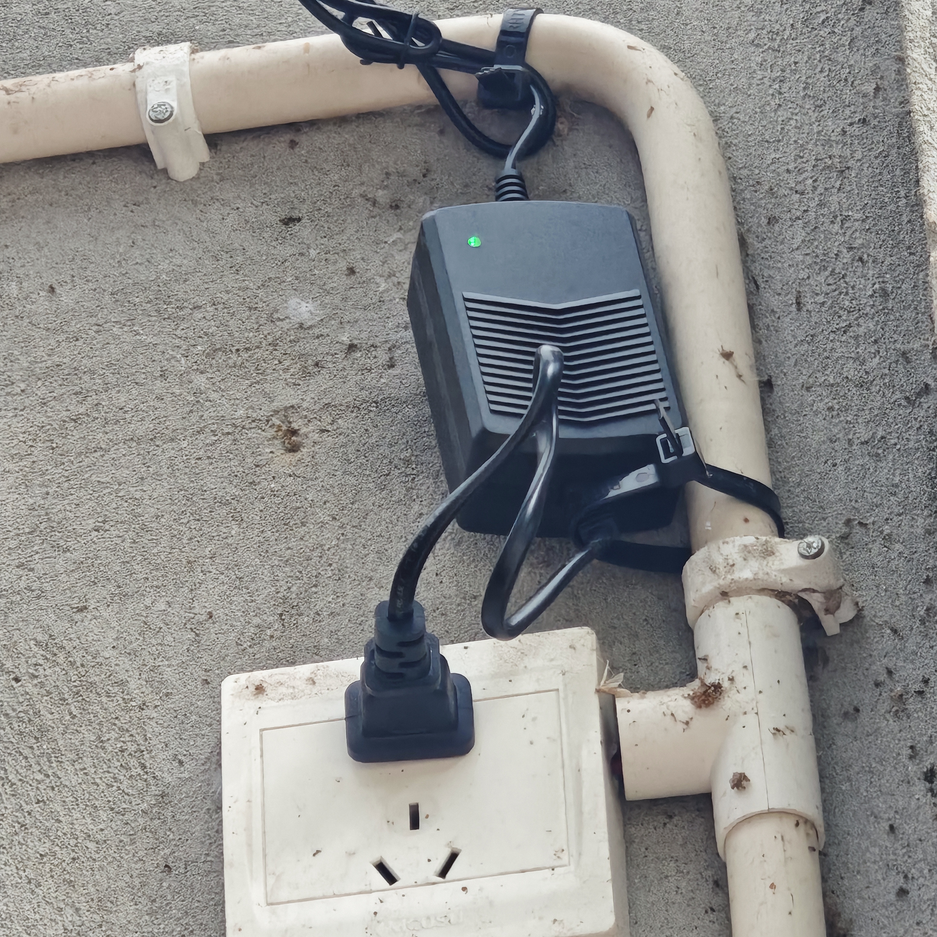 视明通 室内电源适配器DC12V2A 安防监控摄像头足安稳压 实拍图