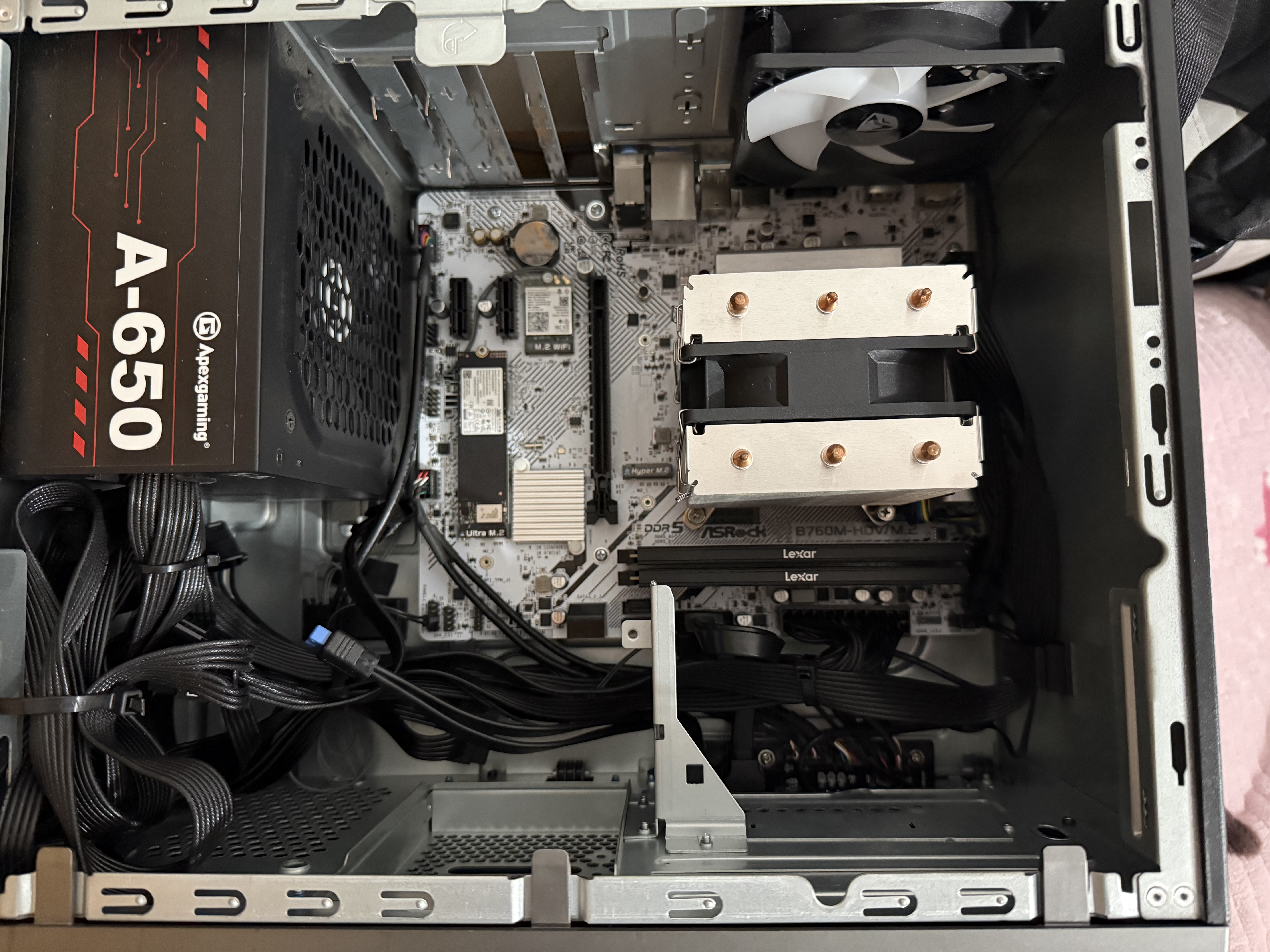 雷克沙（Lexar）DDR5 6000 16GB(8GB×2)套条 电竞马甲条台式内存条 CL38 Thor雷神二代马甲 黑色 实拍图