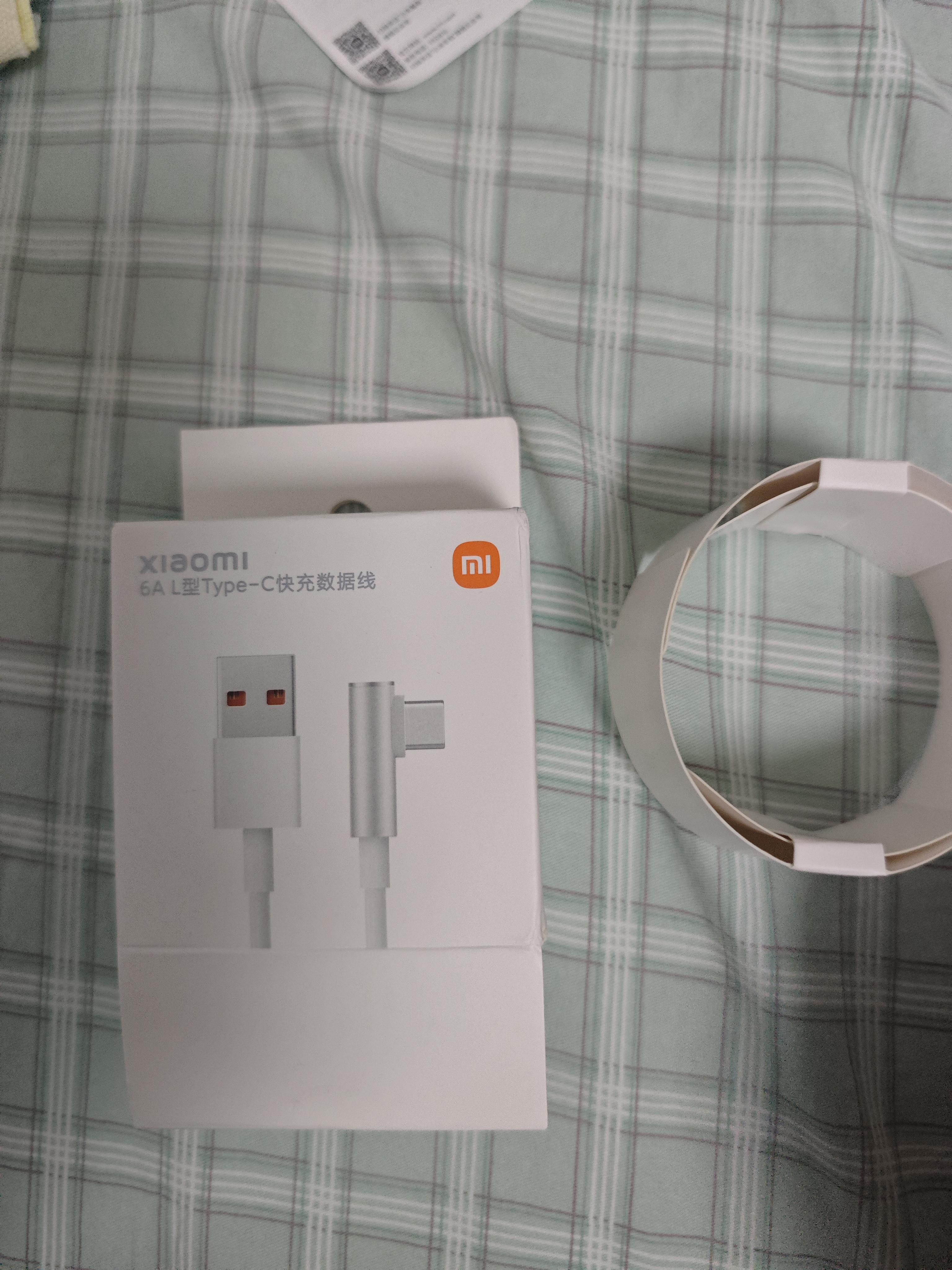 小米（MI）原装6A L型快充数据线type-c充电线适配USB-C接口手机游戏机适用小米15红米k90/ Note13 实拍图
