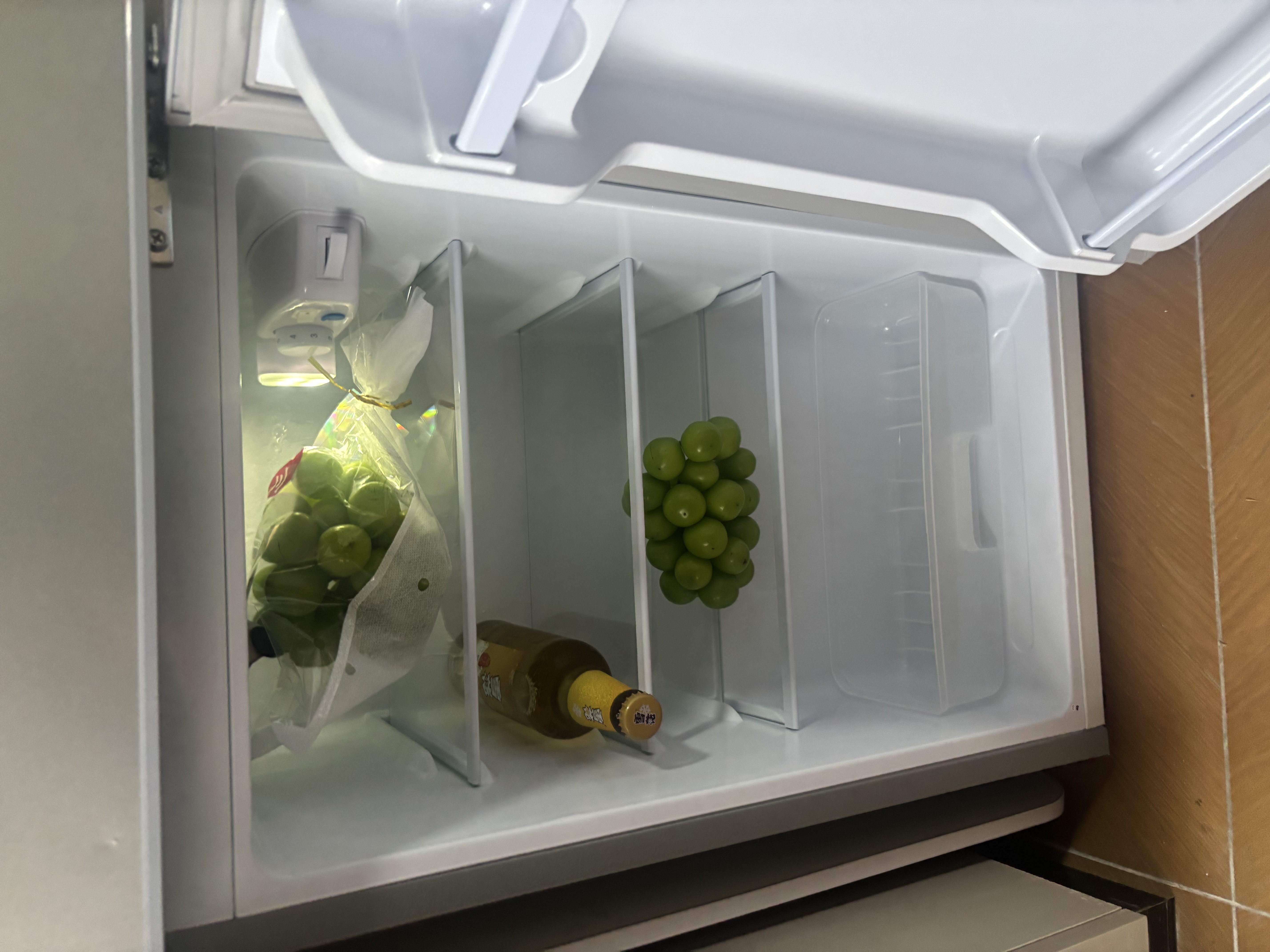 志高电冰箱双门家用节能冰箱出租屋冷藏冷冻环保迷你冰箱办公室公寓租房宿舍低噪电冰箱 【配置升级 S198加厚款】银色一级能效 实拍图