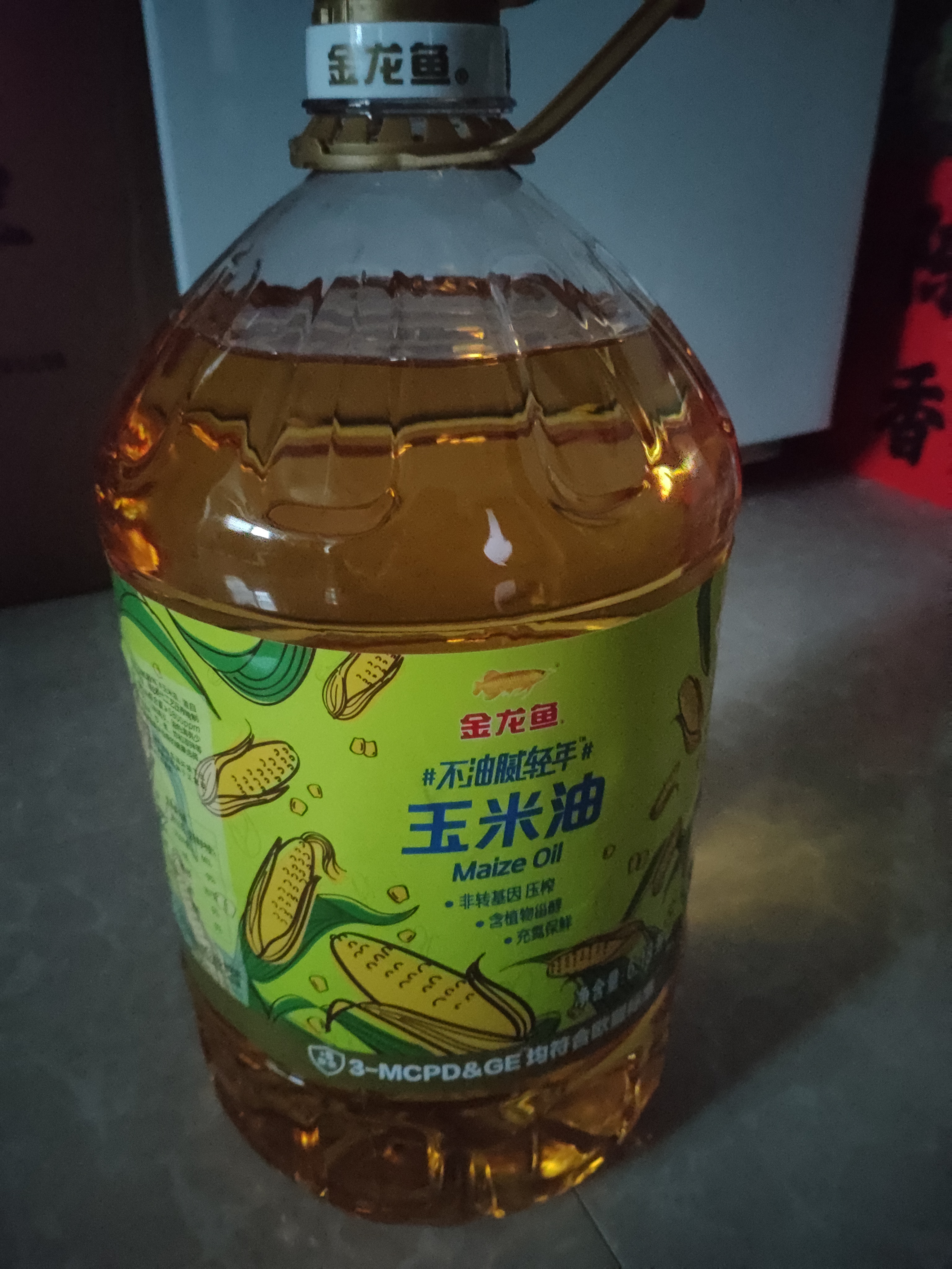 金龙鱼 食用油 非转基因 物理压榨玉米油6.18L（蕴含植物甾醇） 实拍图