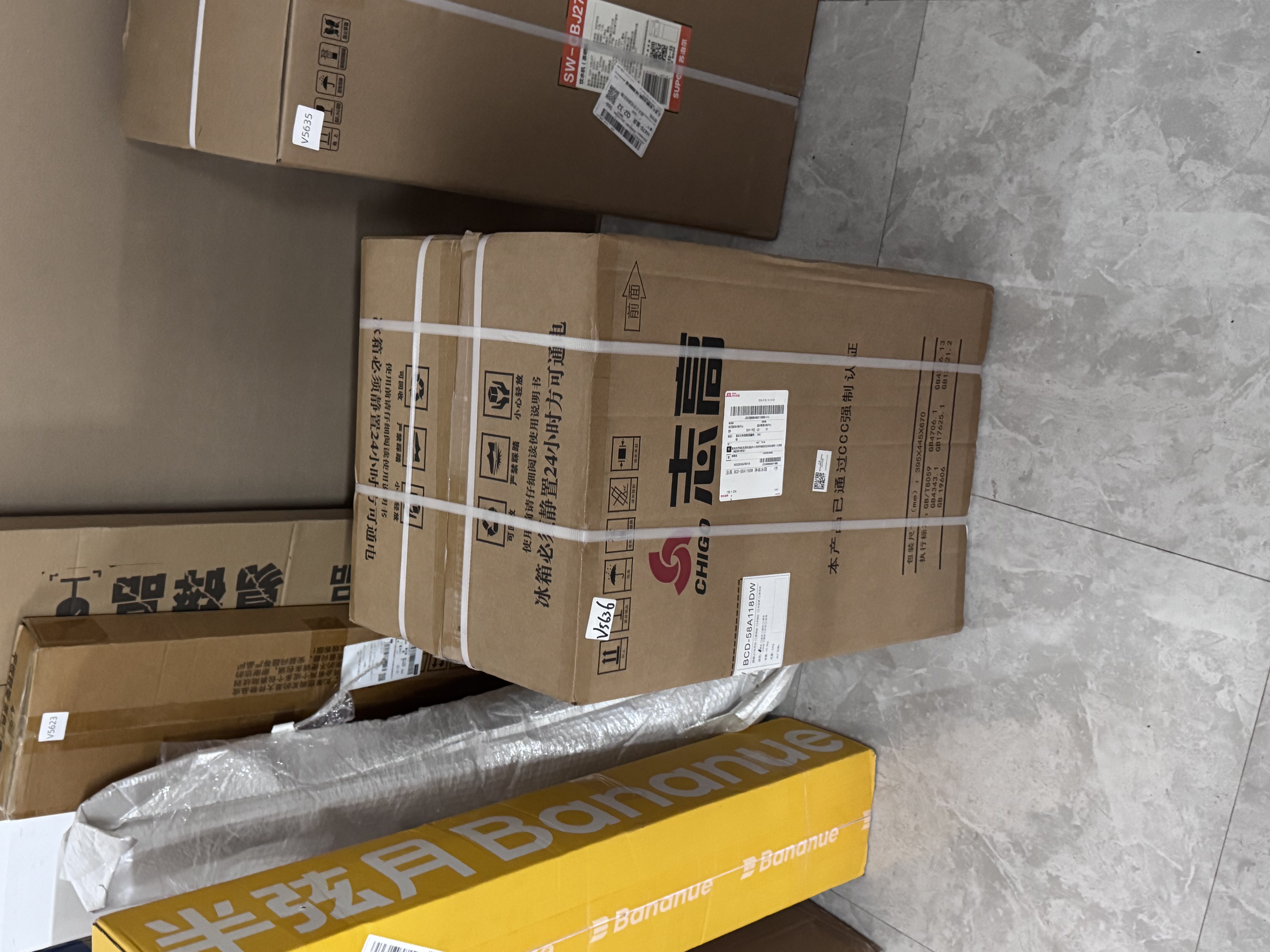 志高（CHIGO）小冰箱迷你小型家用冷藏冷冻两用宿舍出租房用双门办公室电冰箱节能省电 【店长推荐】48L银色【一级能效丨全国联保】 实拍图