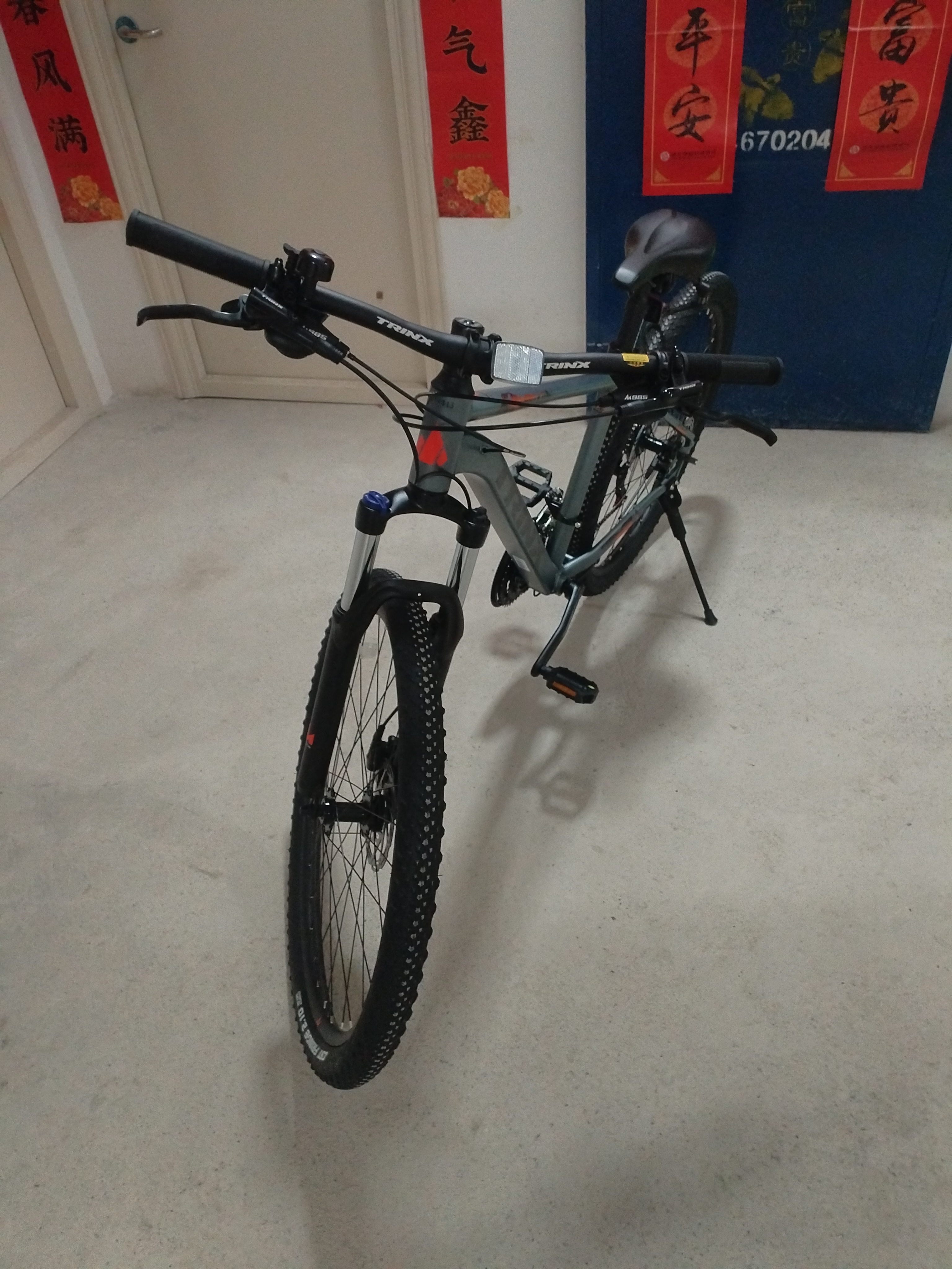 千里达26款M985ELITE山地自行车禧玛诺21速油压碟刹学生成人通勤单车 砚石灰- 21速 27.5*17寸 推荐:170-190cm左右 实拍图