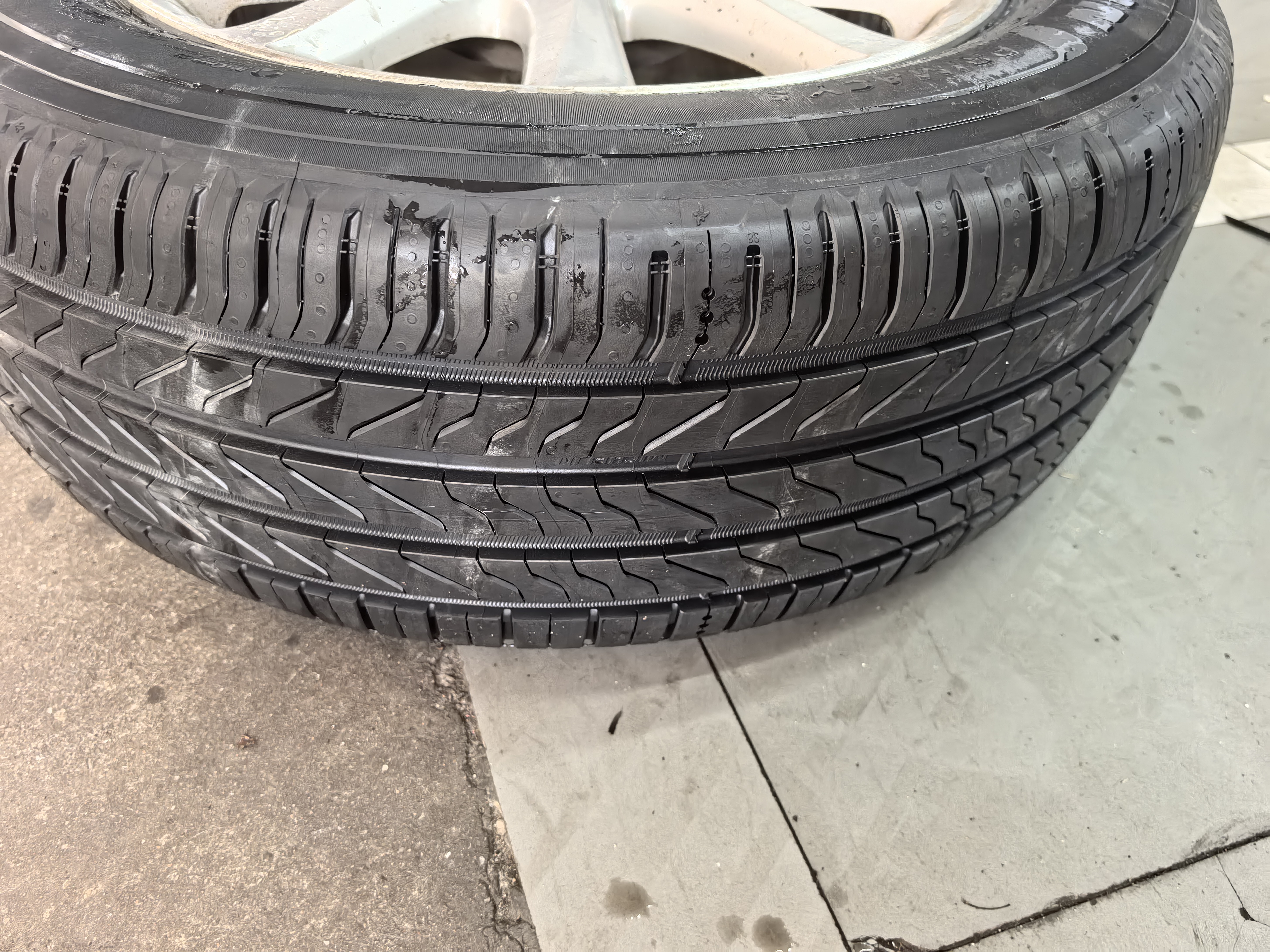 米其林（MICHELIN）汽车轮胎 215/60R16 99V 浩悦五代 Primacy 5 适配雅阁/凯美瑞 实拍图