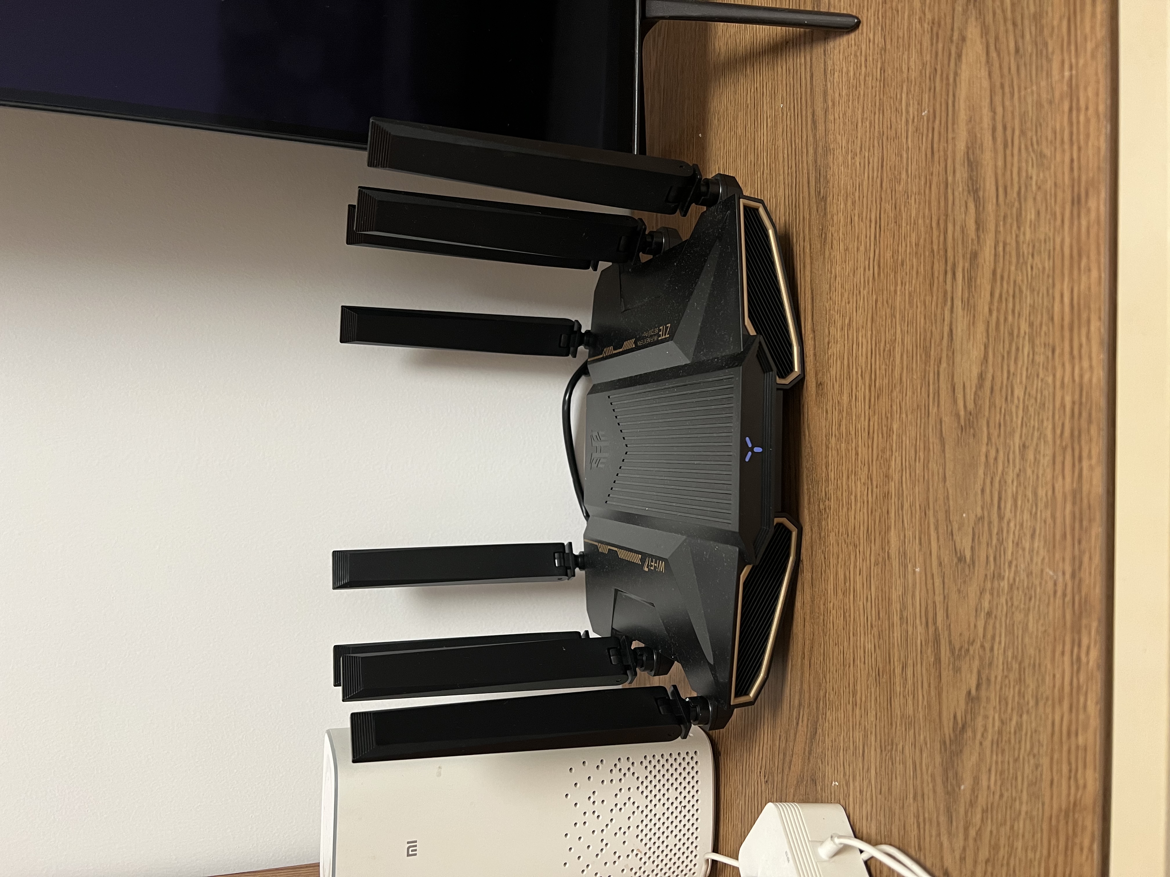 中兴（ZTE）【问天】BE7200Pro+ WiFi7家用无线路由器 双频聚合游戏加速 8颗独立放大器 满血2.5G网口 晒单实拍图