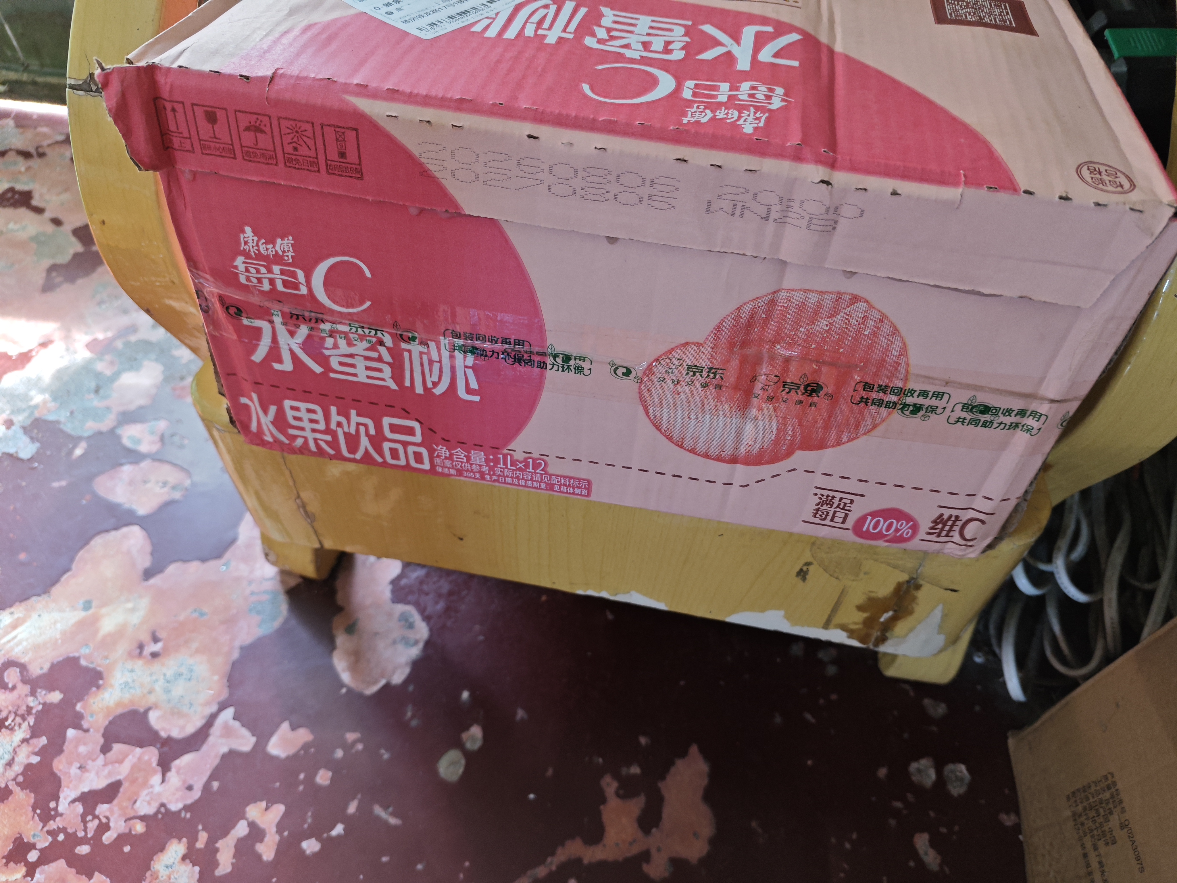 康师傅每日C 水蜜桃1L*12瓶 水果饮料 果味饮品 整箱装 热门商品 实拍图