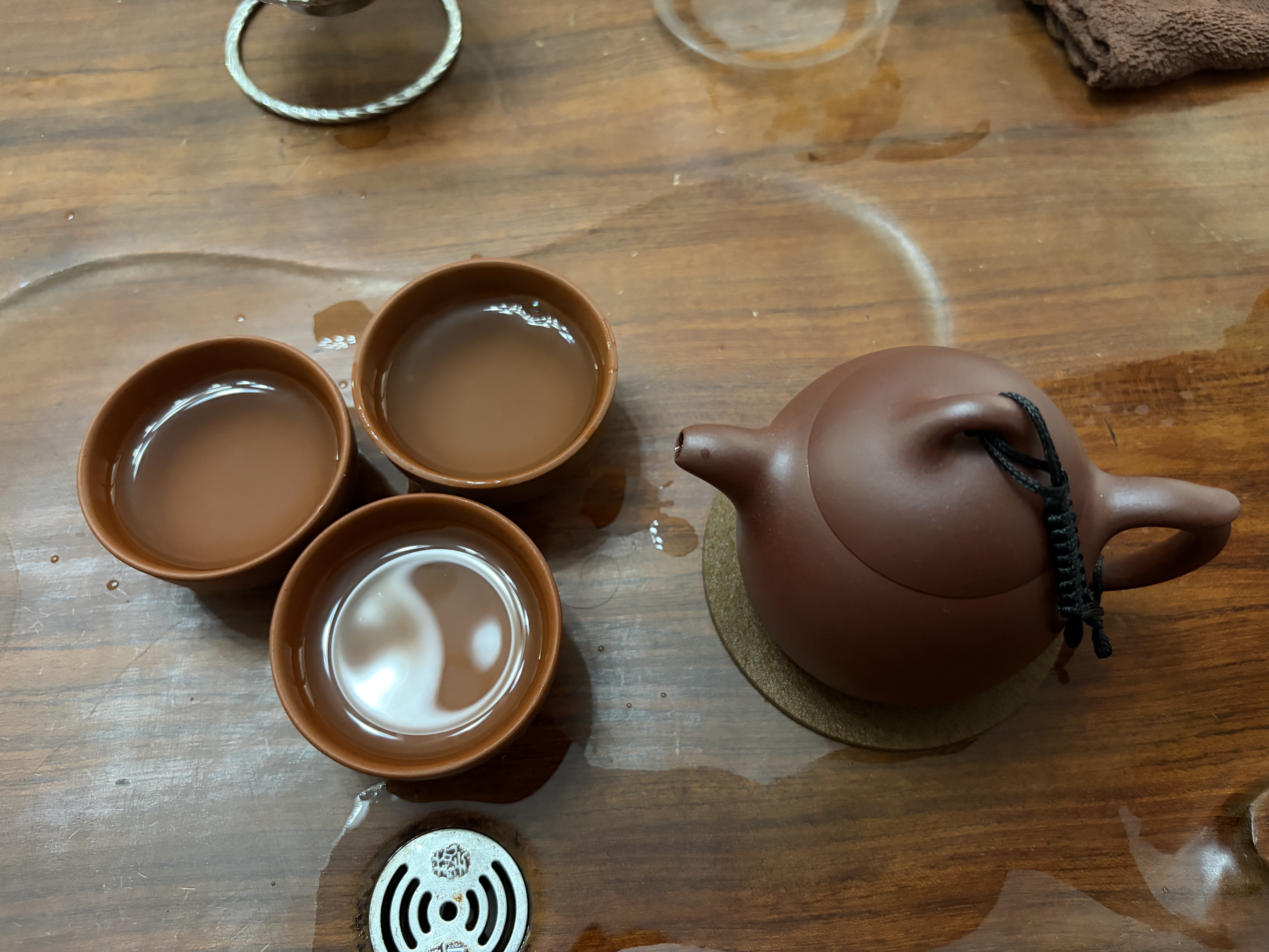 京东京造宜兴紫砂壶 手工茶壶【原矿紫泥】煮泡茶具 秦权壶 170ml礼盒装 实拍图