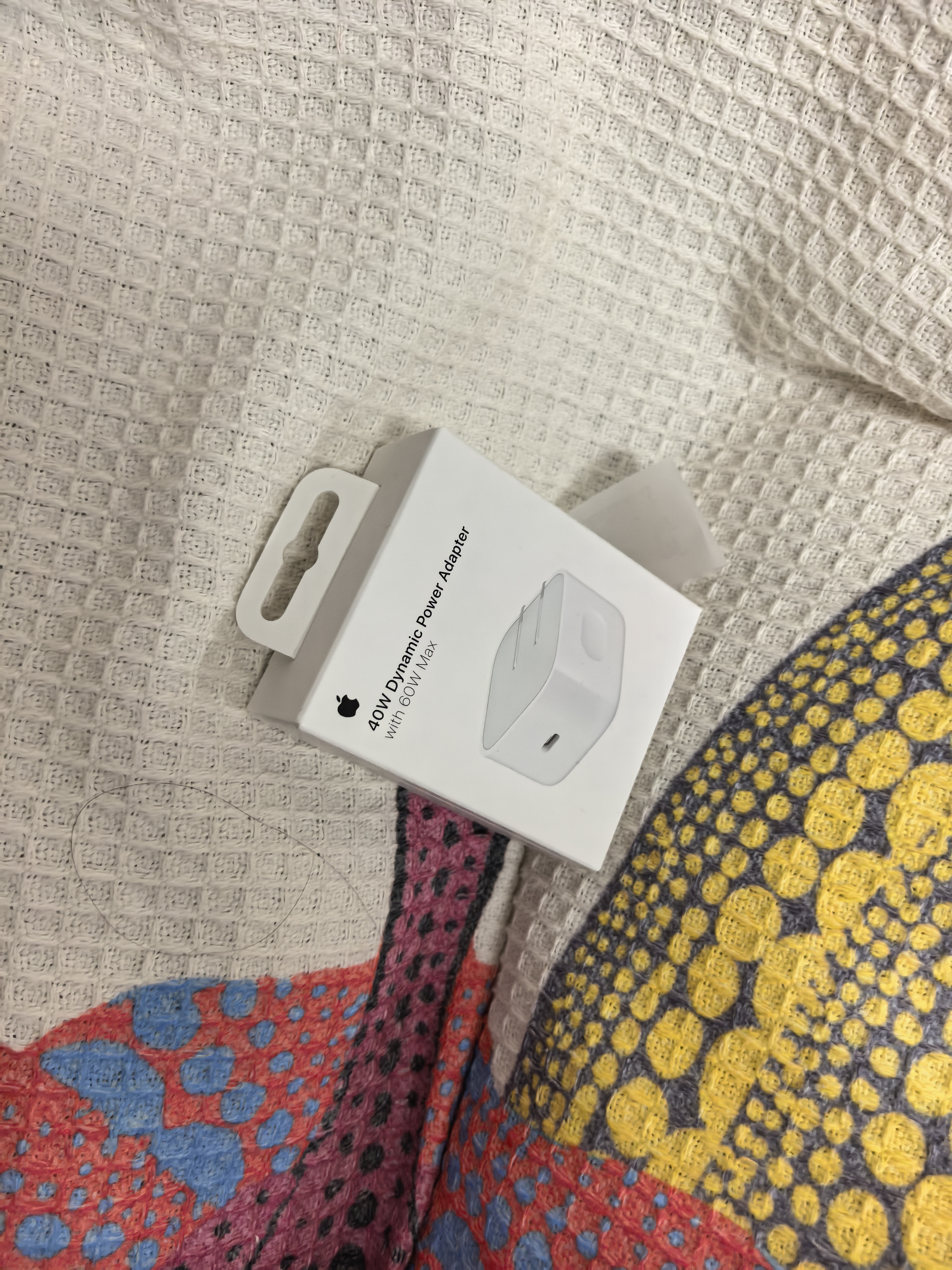 Apple/苹果 40W（至高60W） type-c快充充电器 苹果usb-c原装充电头 苹果iPhone 18 Pro Max充电器 实拍图