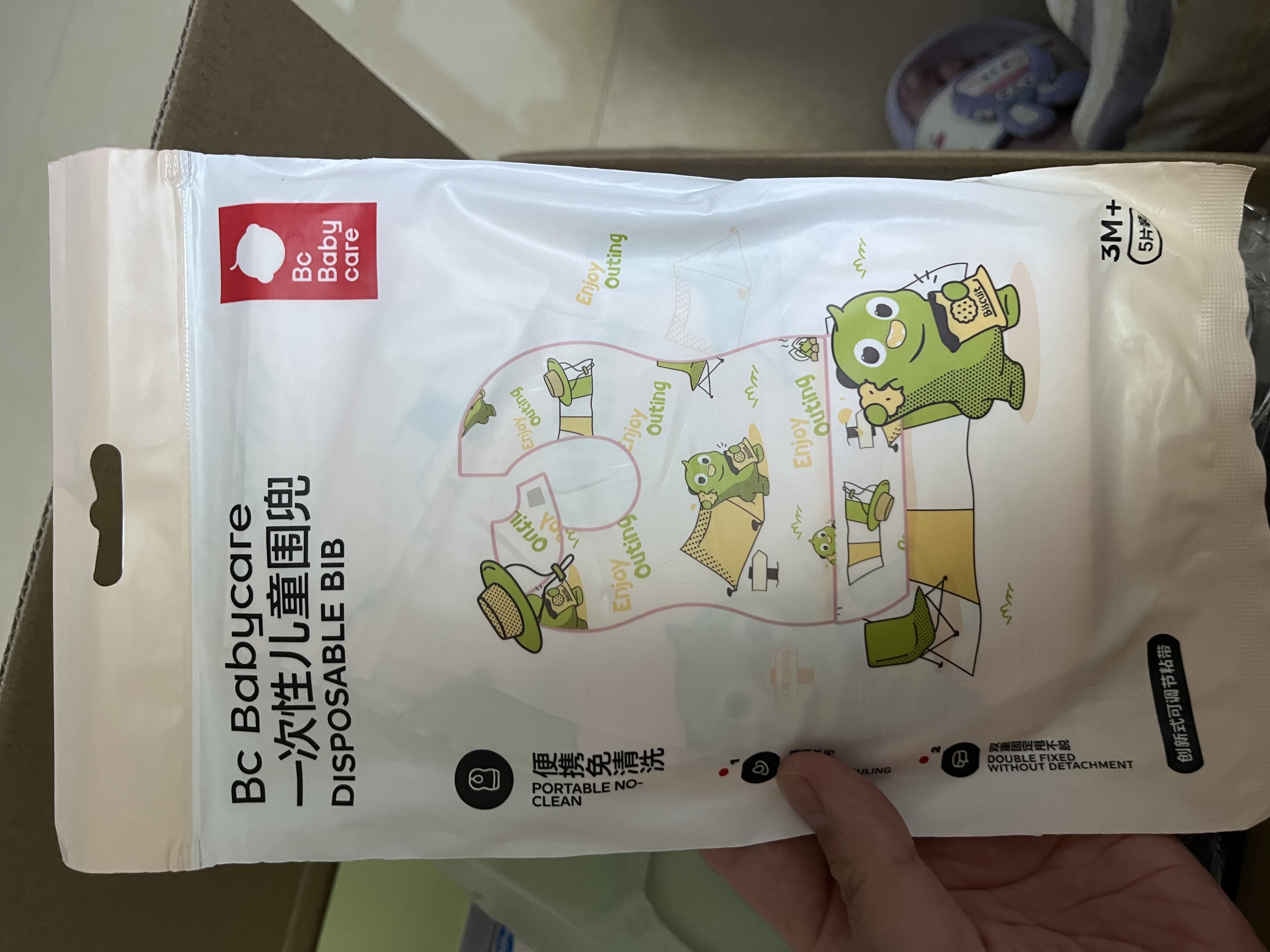 babycare婴儿口水巾围嘴围兜一次性柔软小方巾防脏围兜霸王龙托比5片 实拍图