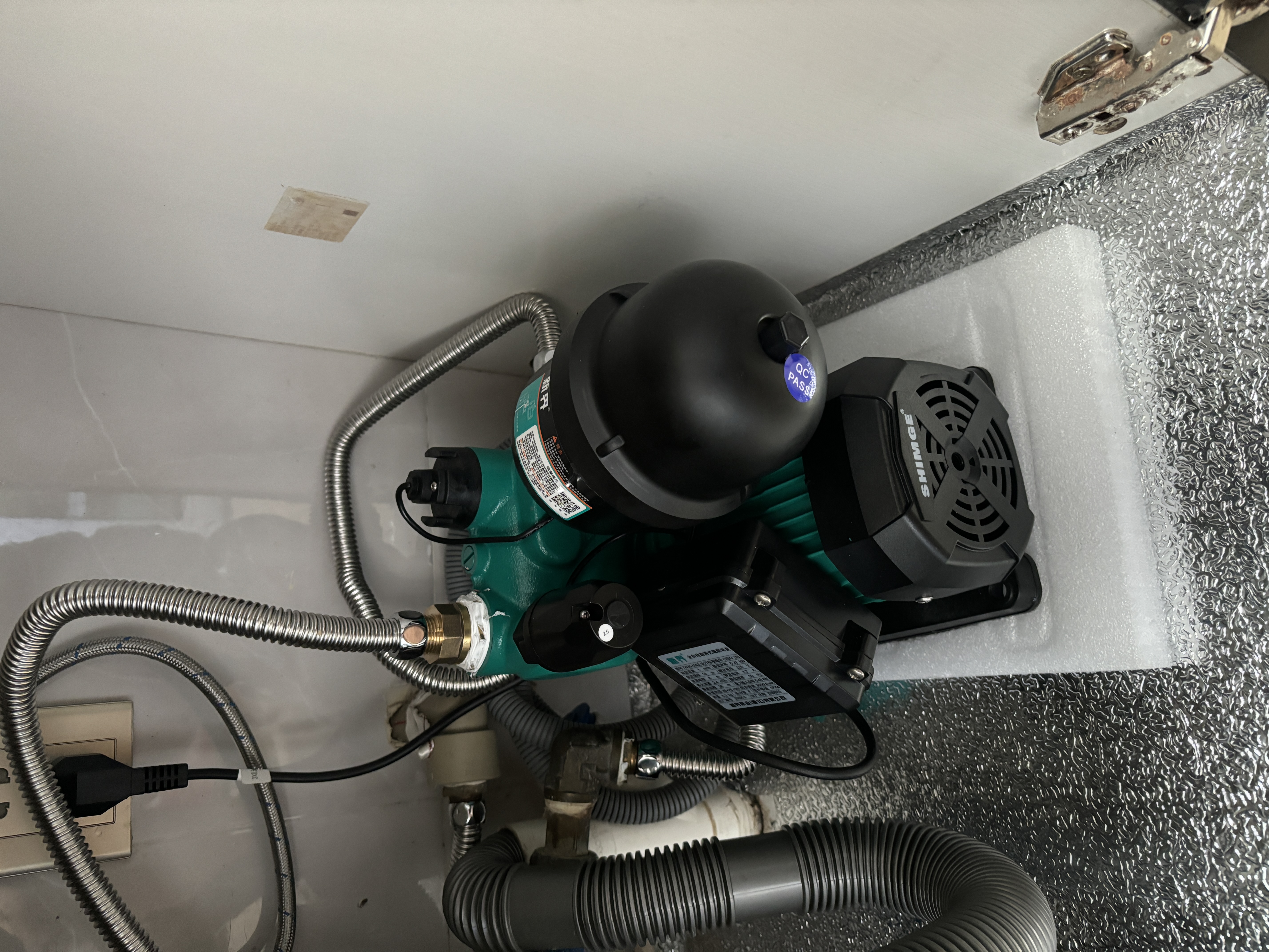 新界TWZ自吸增压泵370W智能全自动家用自来水全屋增压器井水抽水泵 实拍图