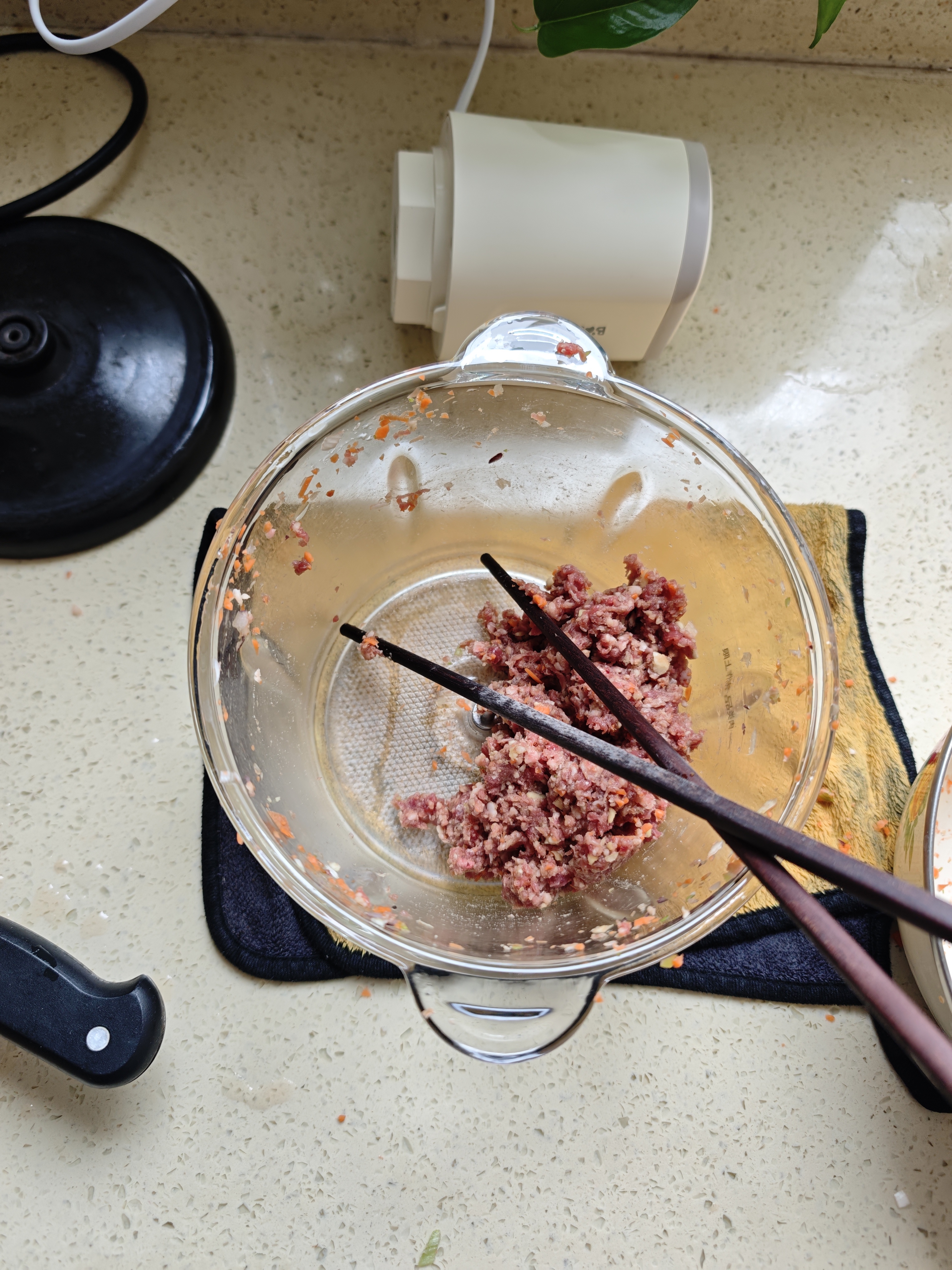 小熊（Bear）家庭用绞肉机小型 绞馅机 搅拌机 打蒜机料理机 辅食机 绞肉绞菜一体机2026新款家用QSJ-E03C8 实拍图