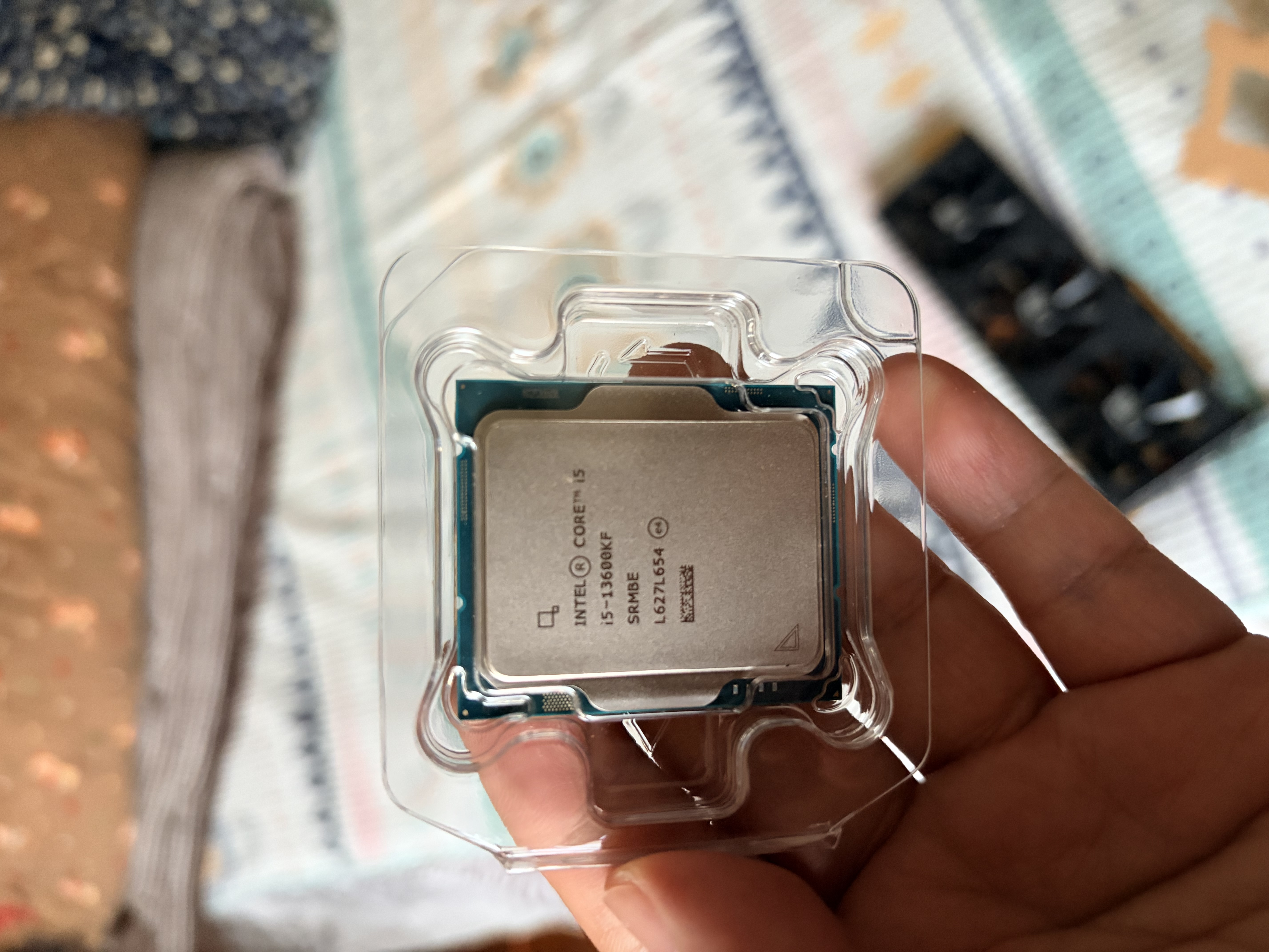 英特尔（Intel） i5-13600KF 酷睿13代 14核20线程 单核睿频至高可达5.1Ghz 五年质保 台式机CPU 畅玩黑神话悟空 实拍图