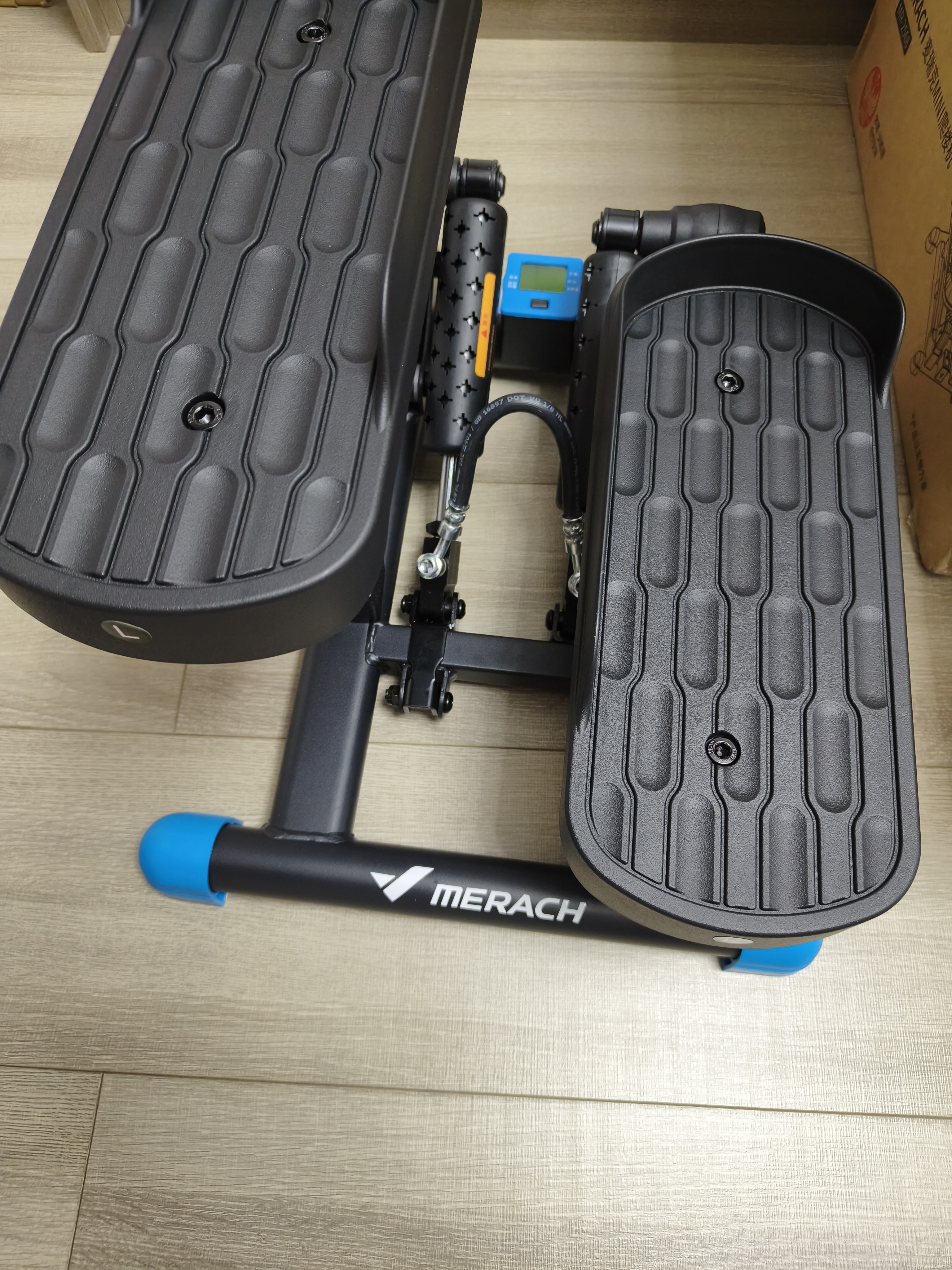 麦瑞克（MERACH）迷你爬楼机家用健身 踏步机家用静音京东自营 护膝踏步登山瘦身 实拍图