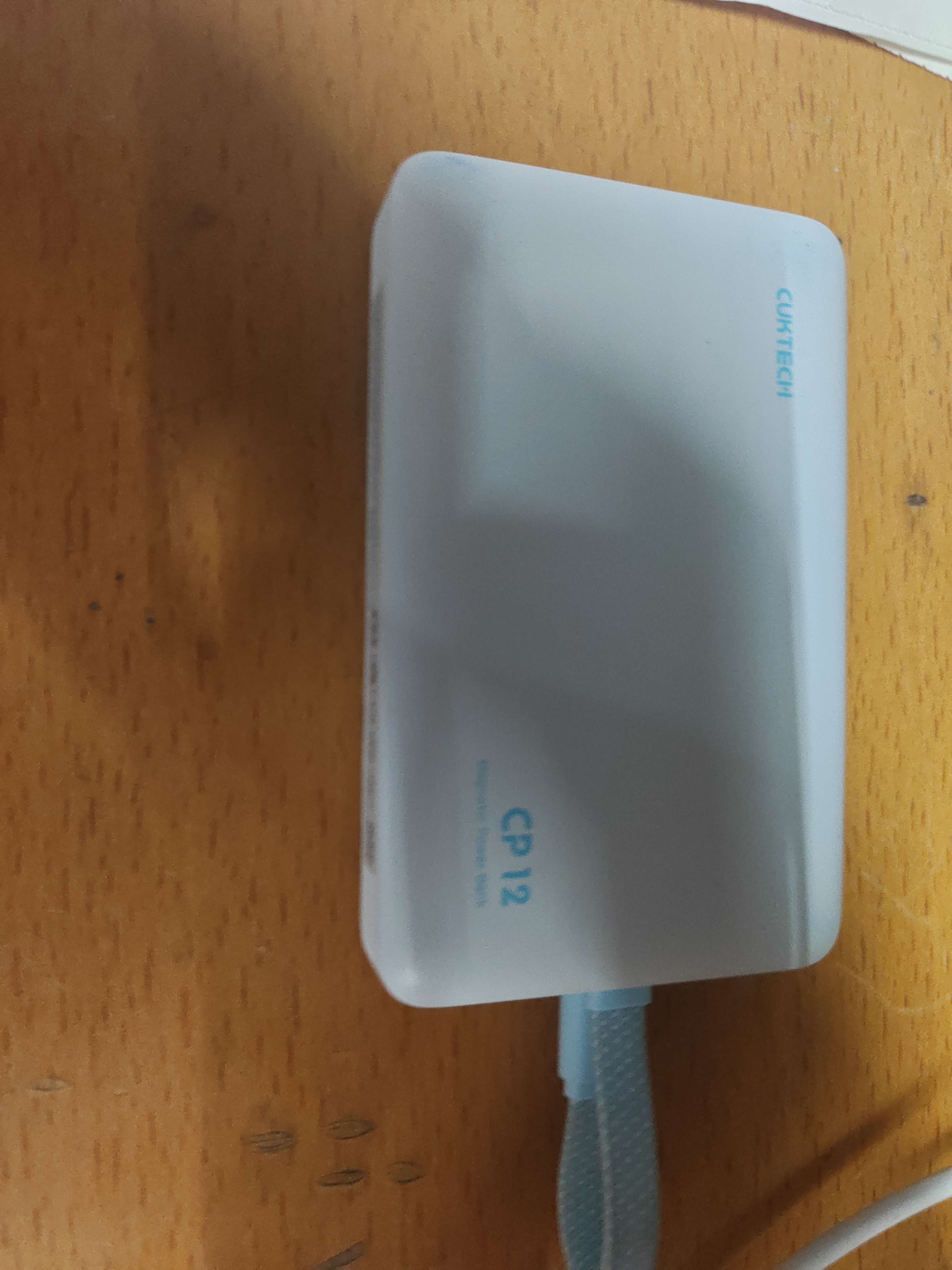 CUKTECH酷态科【3C认证可上飞机】磁吸充电宝自带线无线快充电芯10000毫安22.5W适用MagSafe苹果小米CP12 实拍图