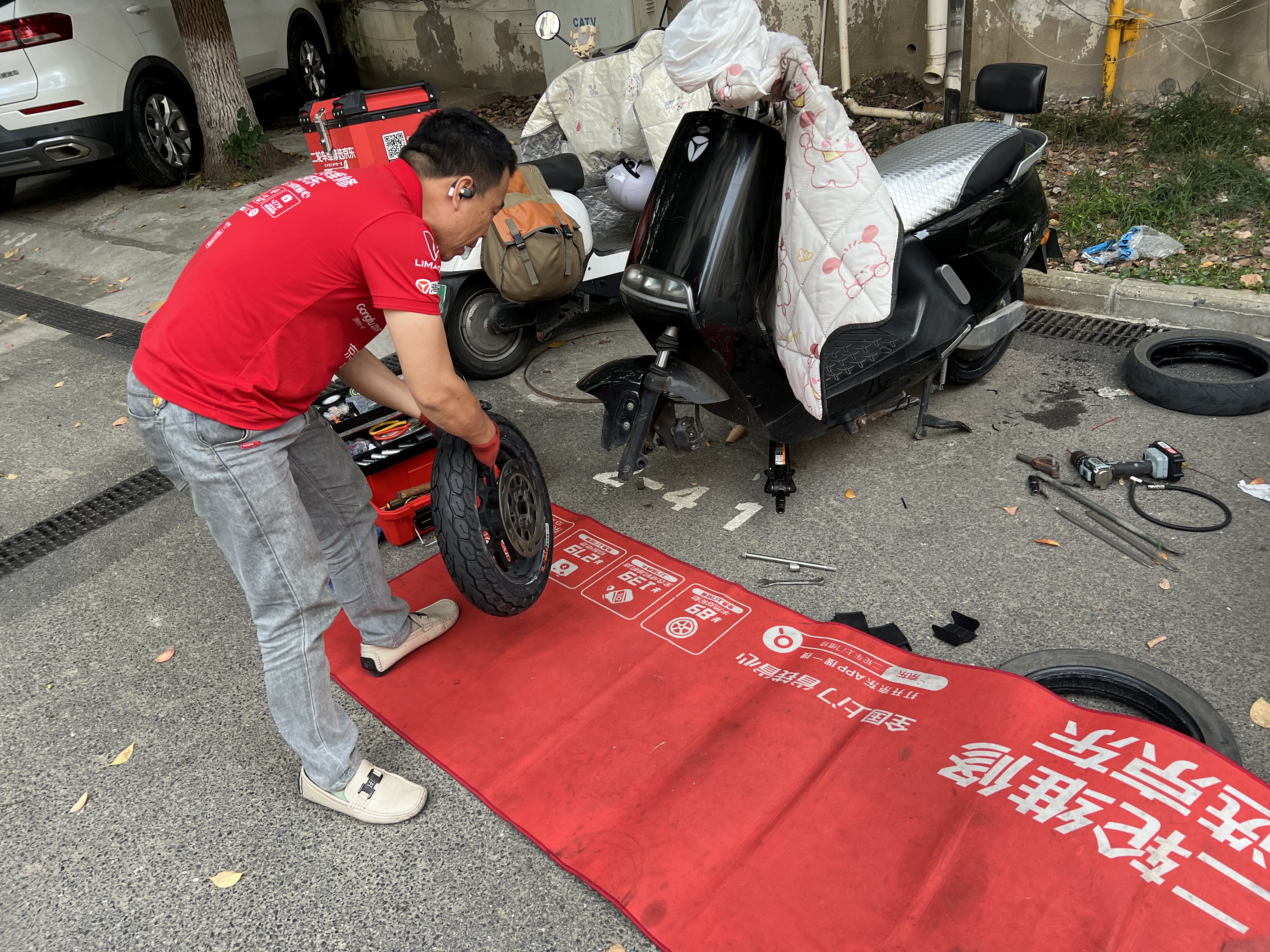 朝阳轮胎90/90-12电动车摩托车踏板车真空胎盾甲腾龙缺气保用8层H-528 实拍图
