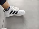阿迪达斯（adidas）板鞋男鞋 2026秋季新款运动鞋低帮透气休闲鞋耐磨轻便小白鞋 透气小白鞋/现货速发/热销款 42 （内长260mm） 实拍图
