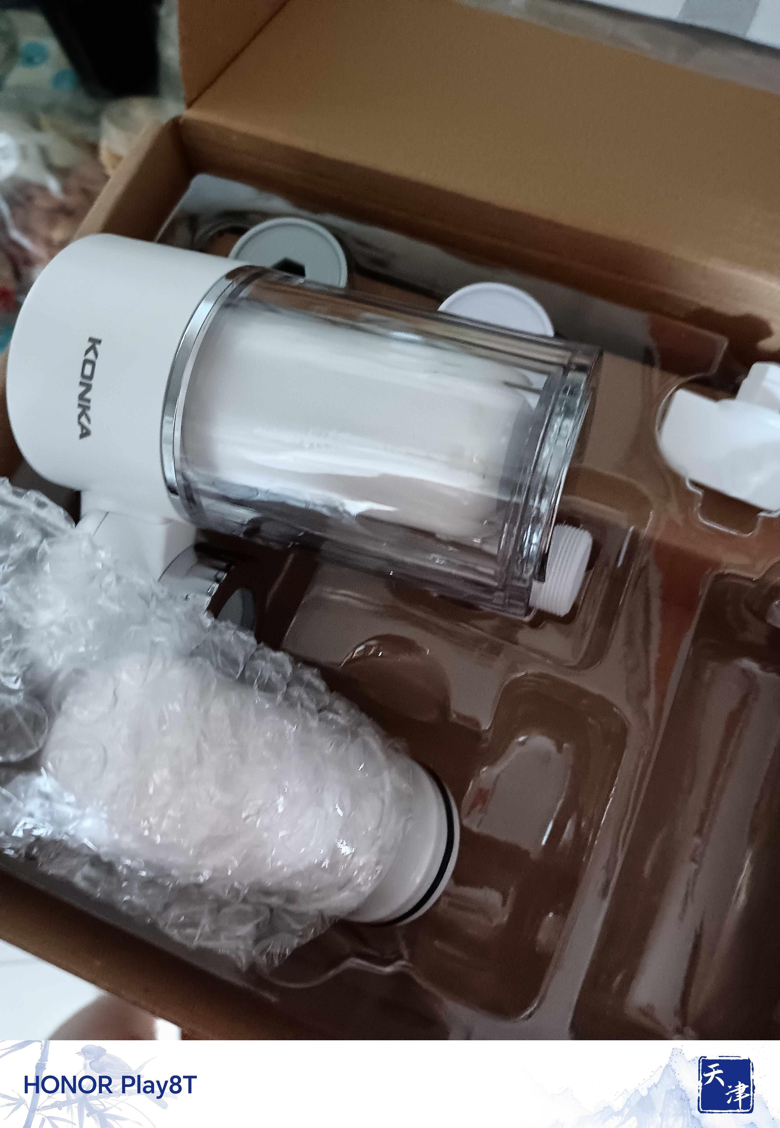 康佳（KONKA）净水器水龙头 厨房家用自来水过滤器 阻水垢除余氯 可视化双出水可清洗滤芯 KPW-LT02 一机4芯 实拍图