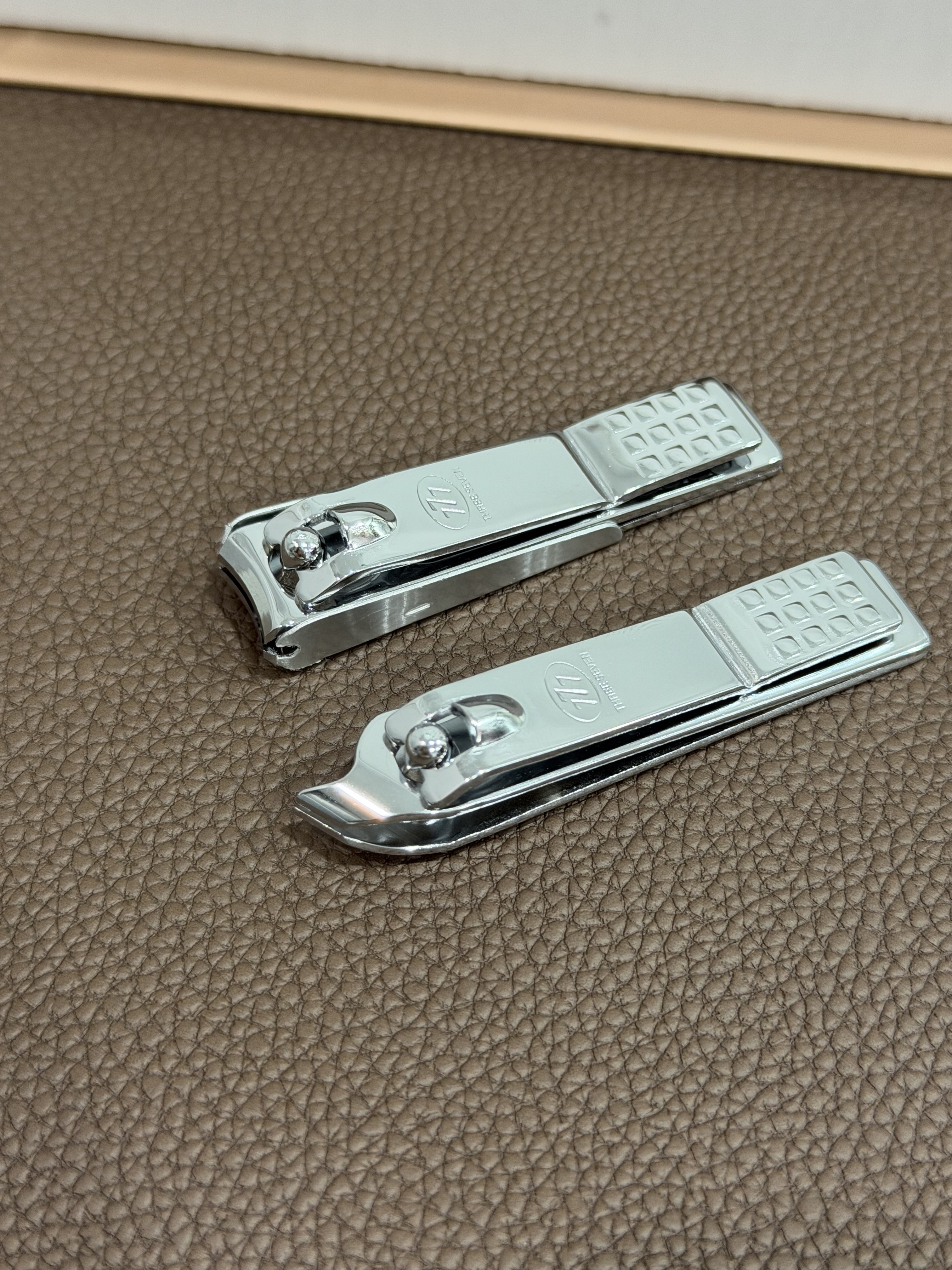 777指甲刀套装指甲套装工具修甲指甲剪三七指甲钳进口6件套90Z黄 实拍图