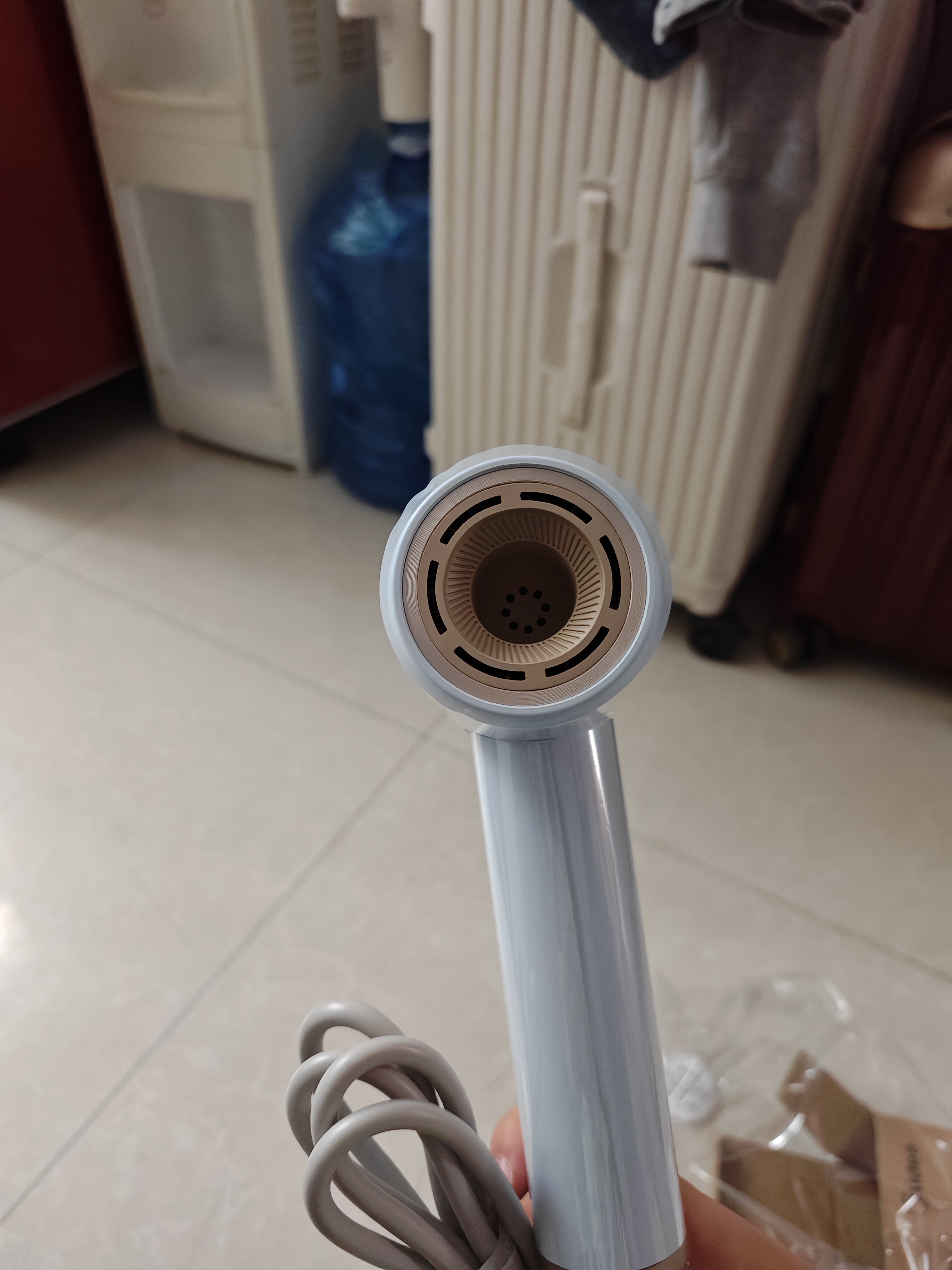 美的（Midea）【晒单返30】高速吹风机新品 66亿等离子护发电吹风家用速干大功率负离子精油润养FG301生日礼物 实拍图